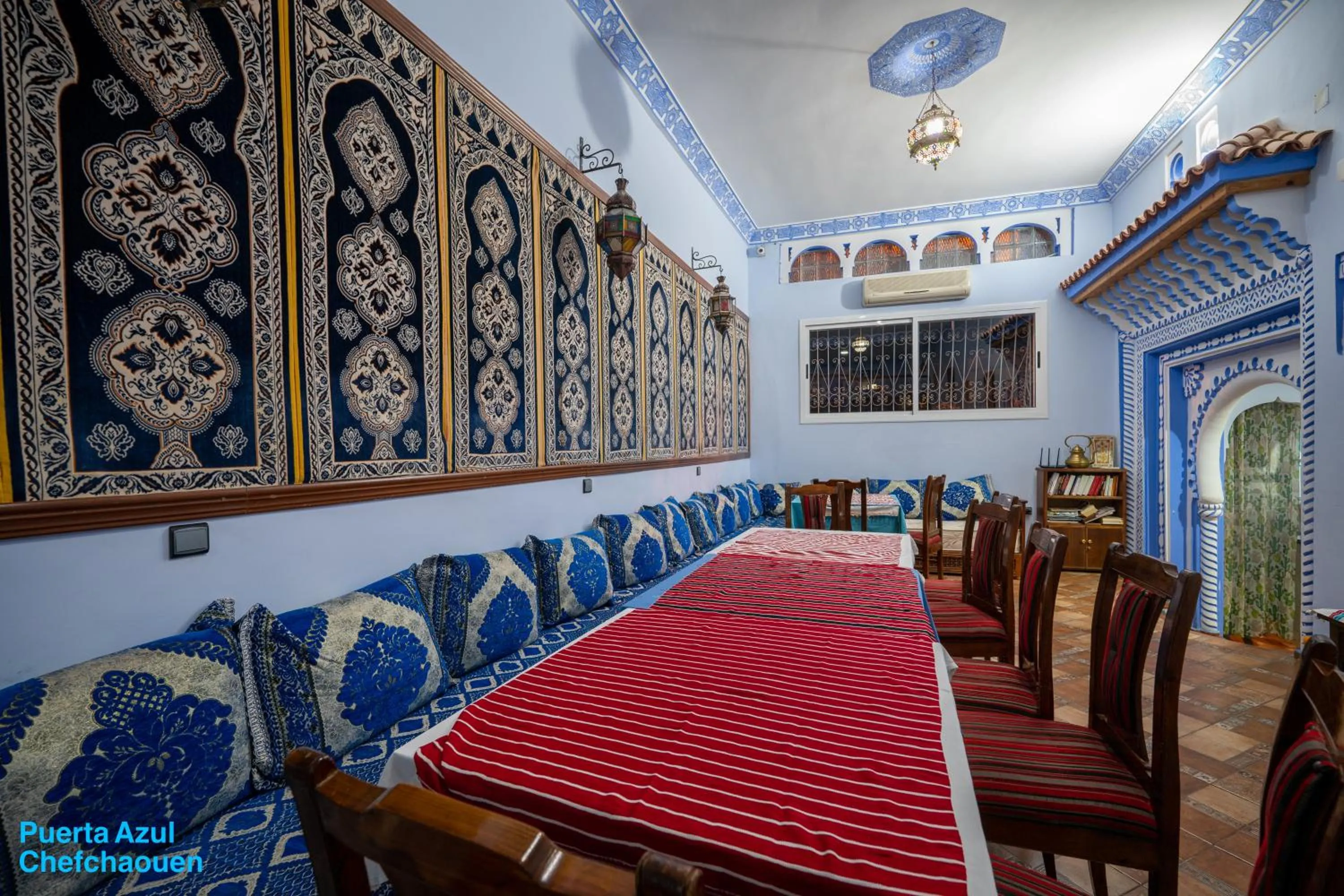 Restaurant/places to eat in Puerta Azul