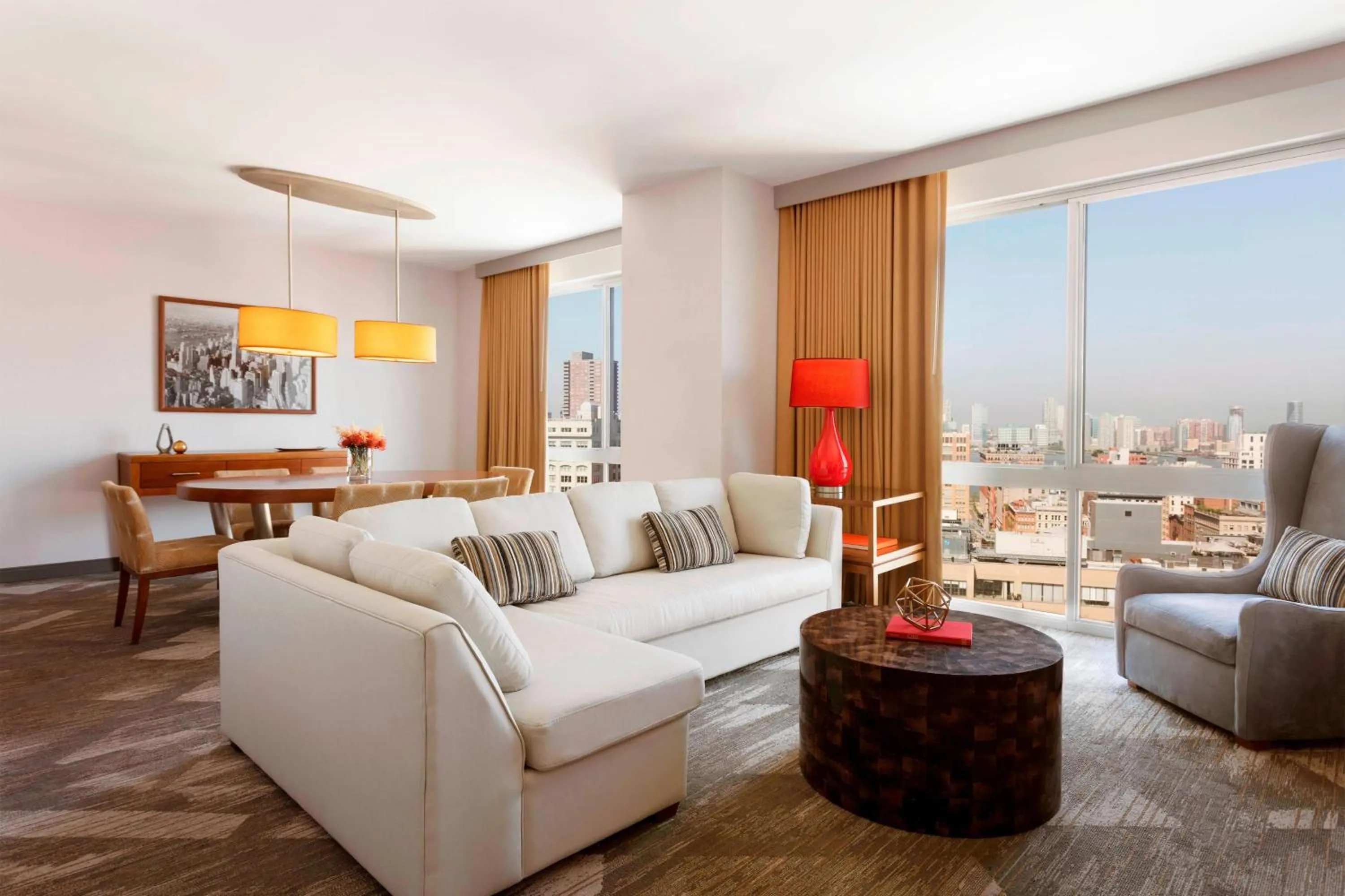 Photo of the whole room in Sheraton Tribeca New York Hotel