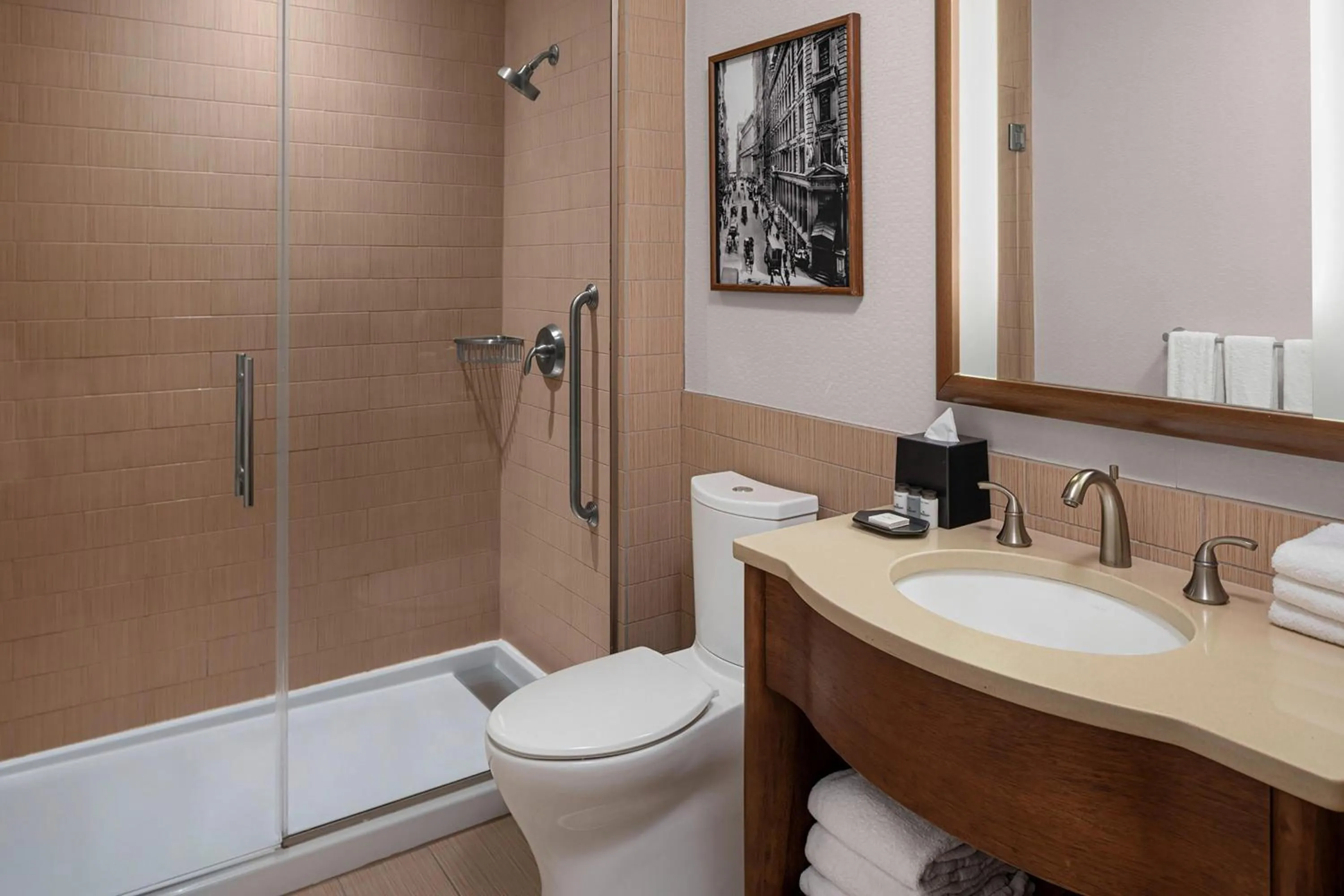 Bathroom in Sheraton Tribeca New York Hotel