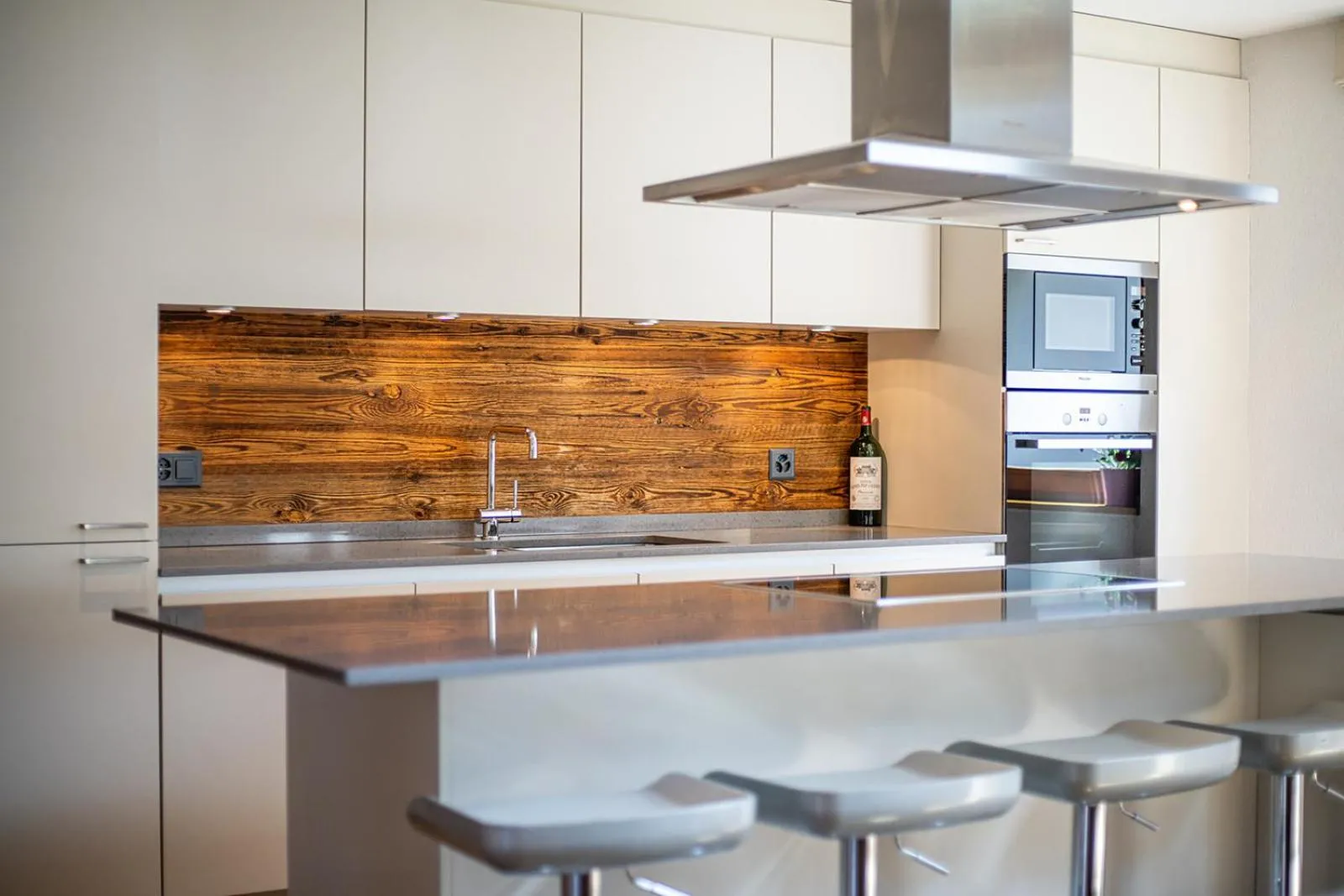 Kitchen or kitchenette in Sonnegg Penthouse