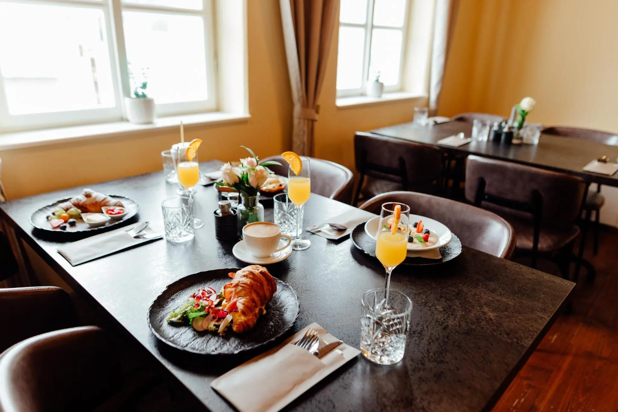 Restaurant/places to eat in Hotel Glaus