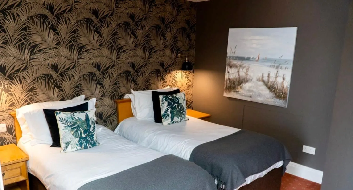 Photo of the whole room, Bed in The White House Inn - Whitby