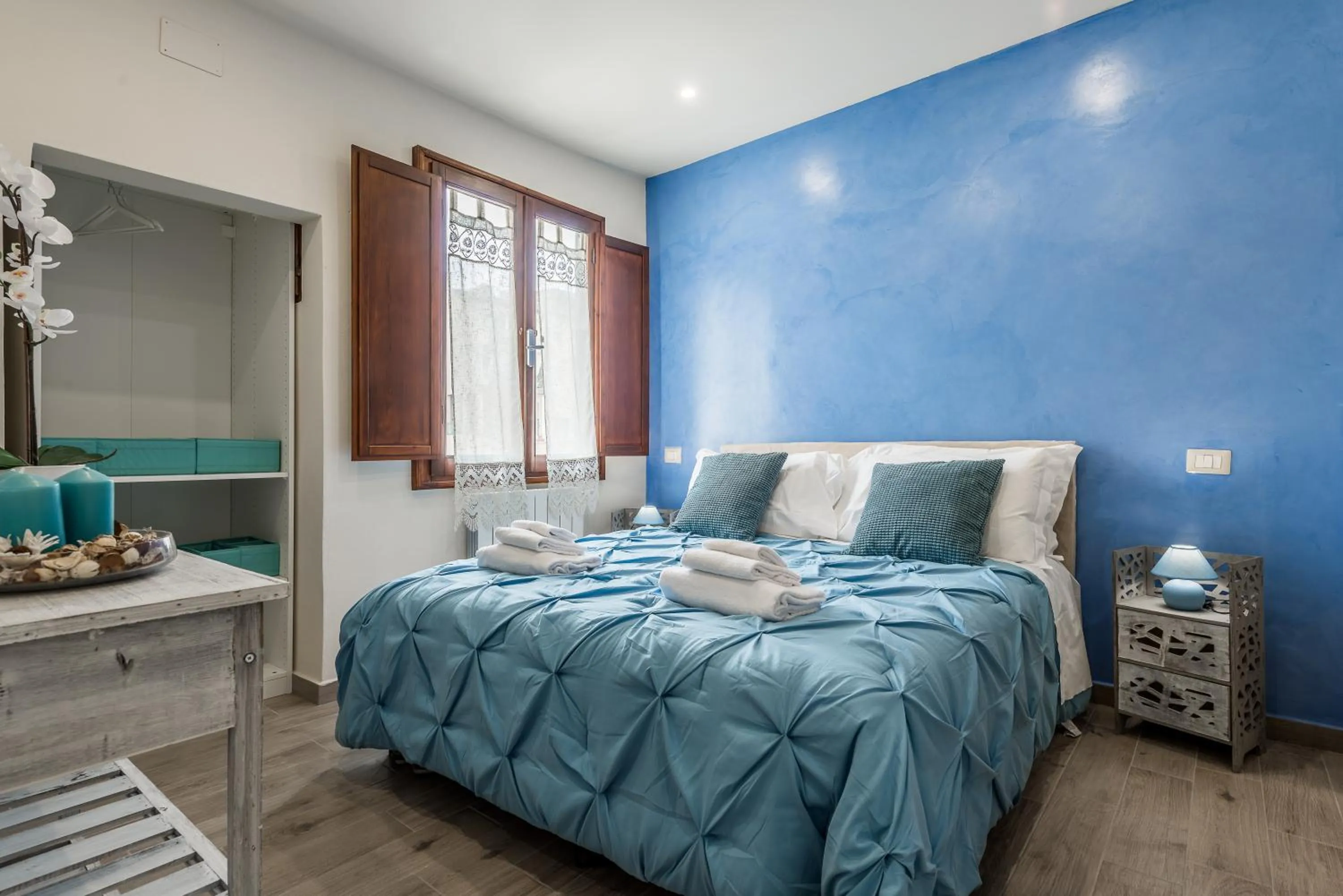 Bedroom, Bed in Dreamy Guelfa by Mmega