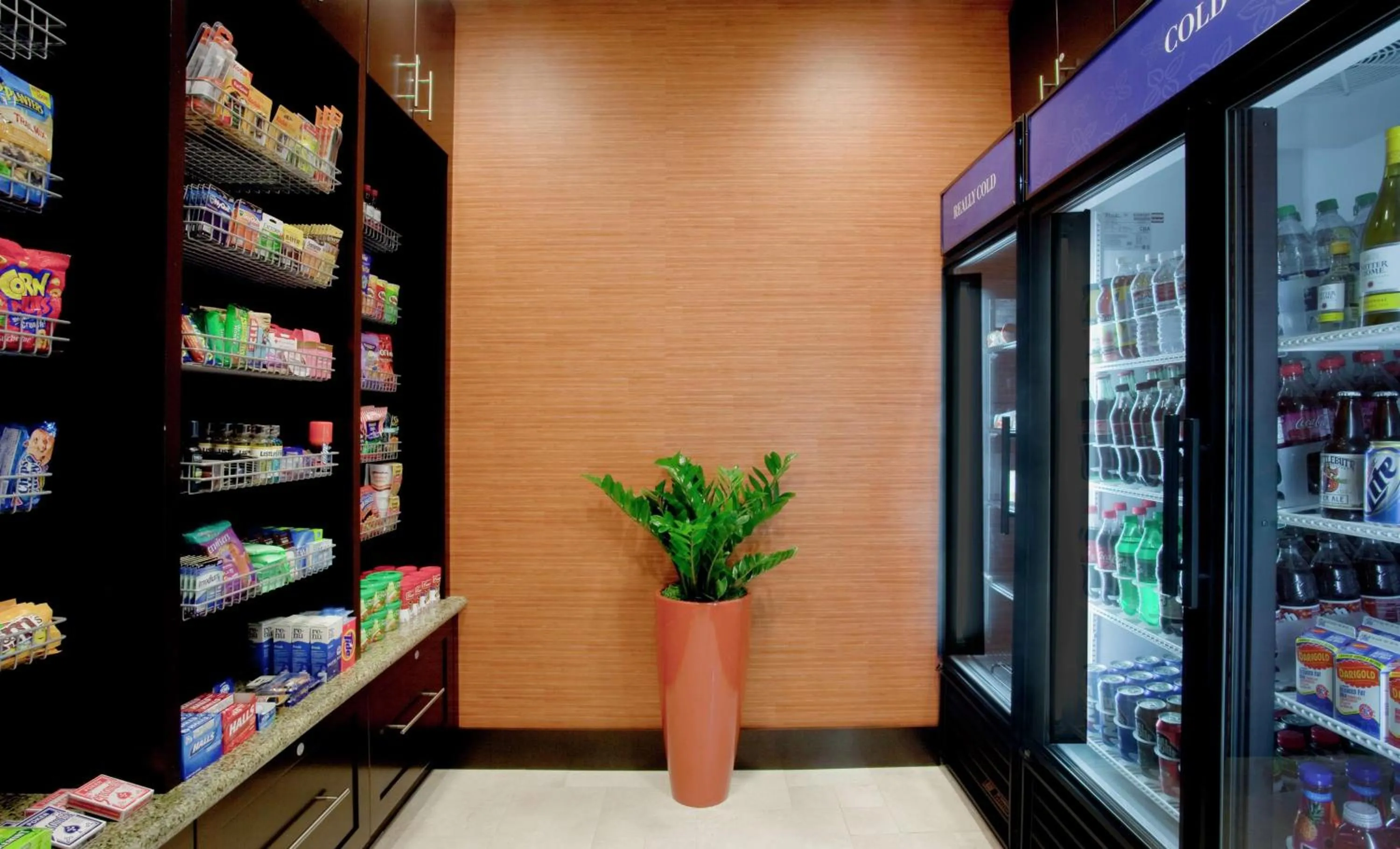 Restaurant/places to eat in Hilton Garden Inn Seattle/Bothell