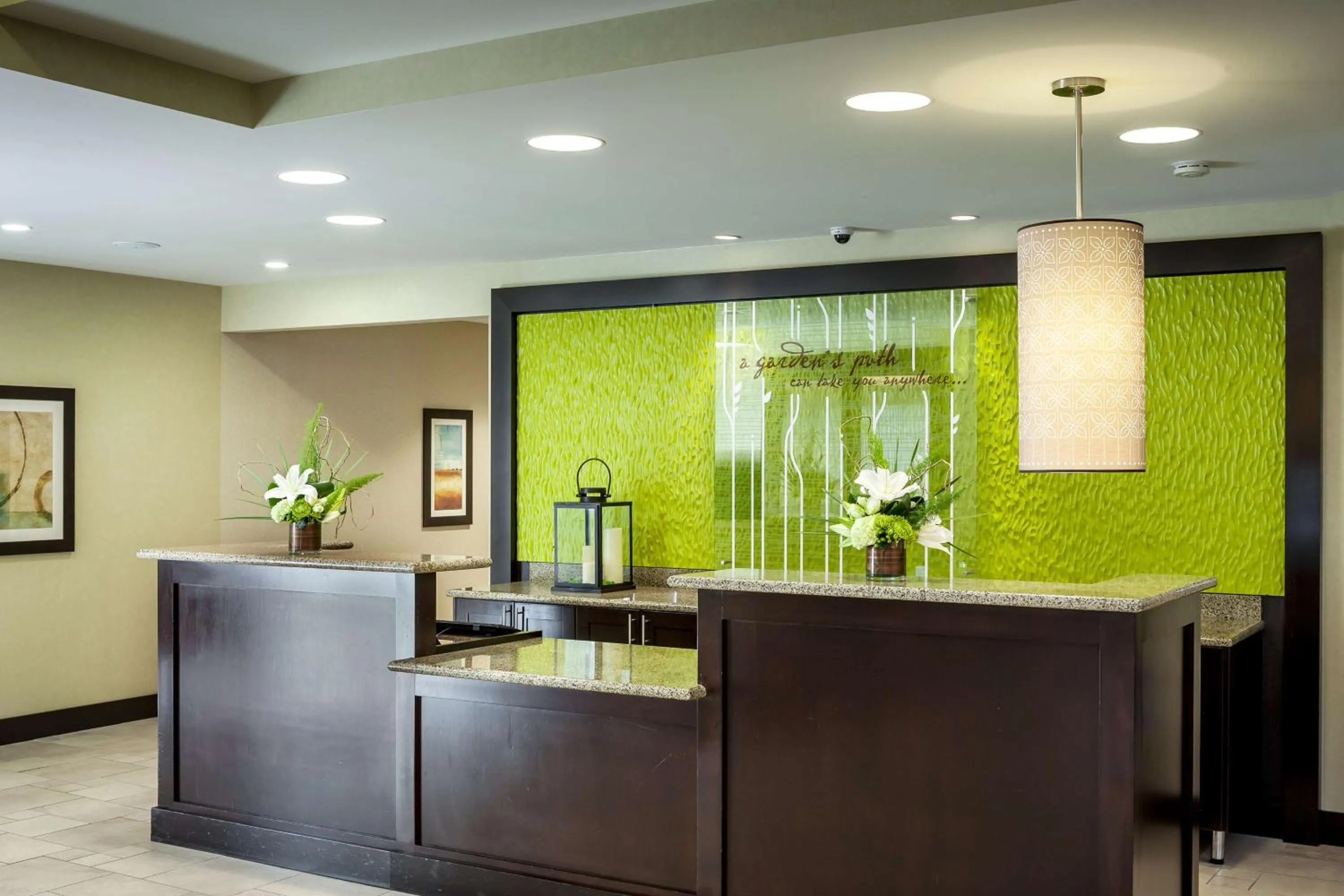 Lobby or reception in Hilton Garden Inn Seattle/Bothell