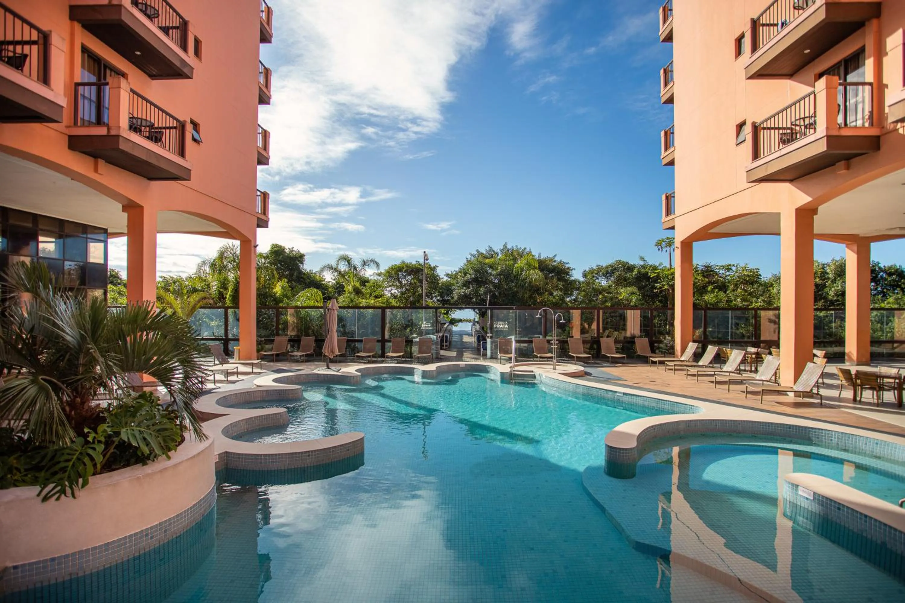 Pool view in Hotel Jurerê Beach Village - OFICIAL
