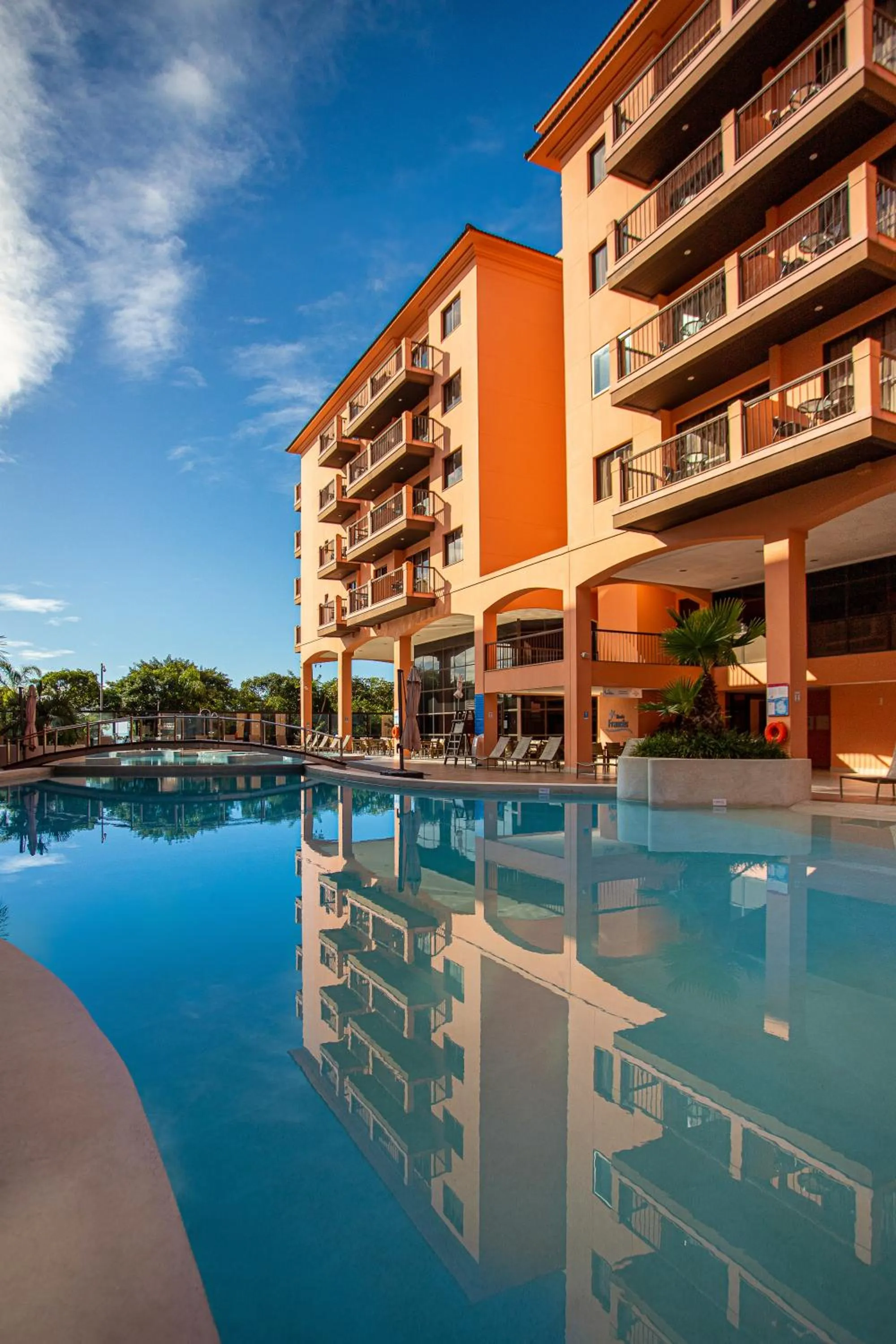 Pool view in Hotel Jurerê Beach Village - OFICIAL