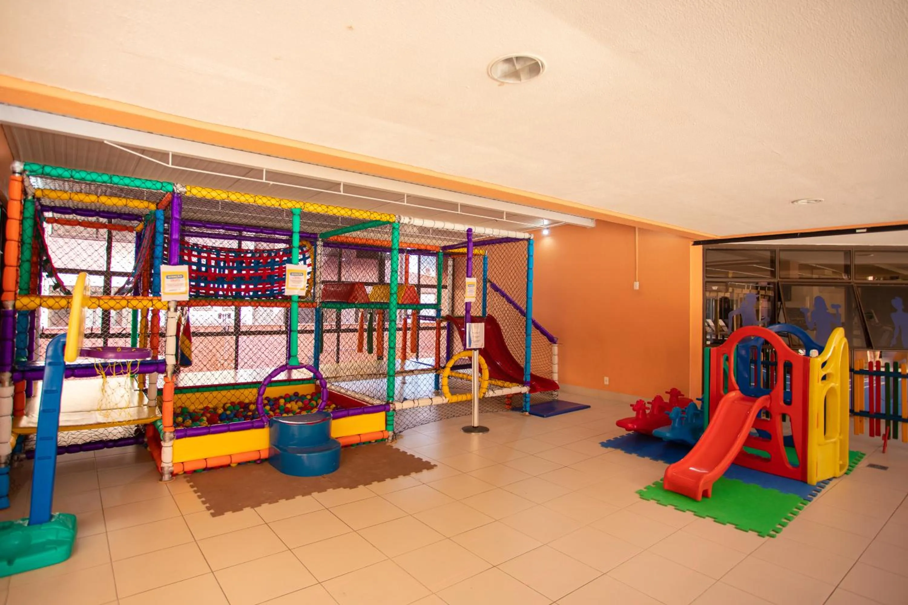 Kids's club in Hotel Jurerê Beach Village - OFICIAL