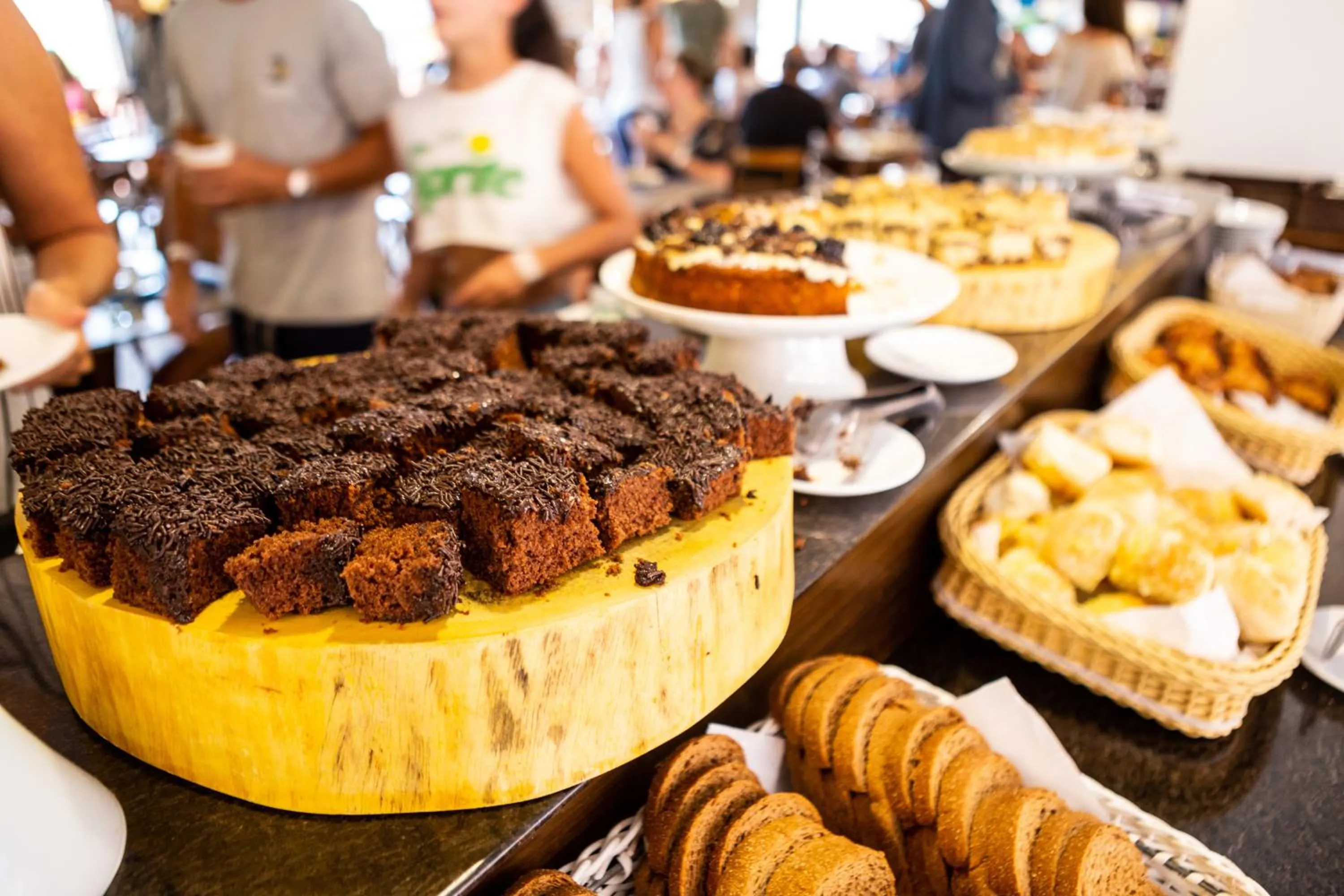 Breakfast in Hotel Jurerê Beach Village - OFICIAL