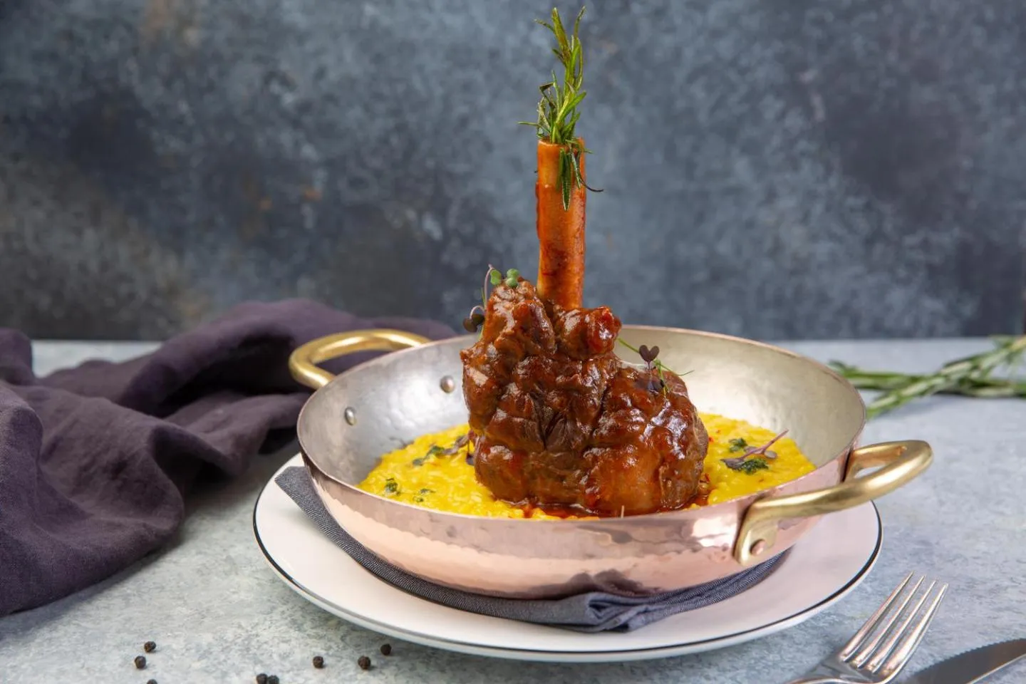 Food in Al Bandar Arjaan by Rotana – Dubai Creek