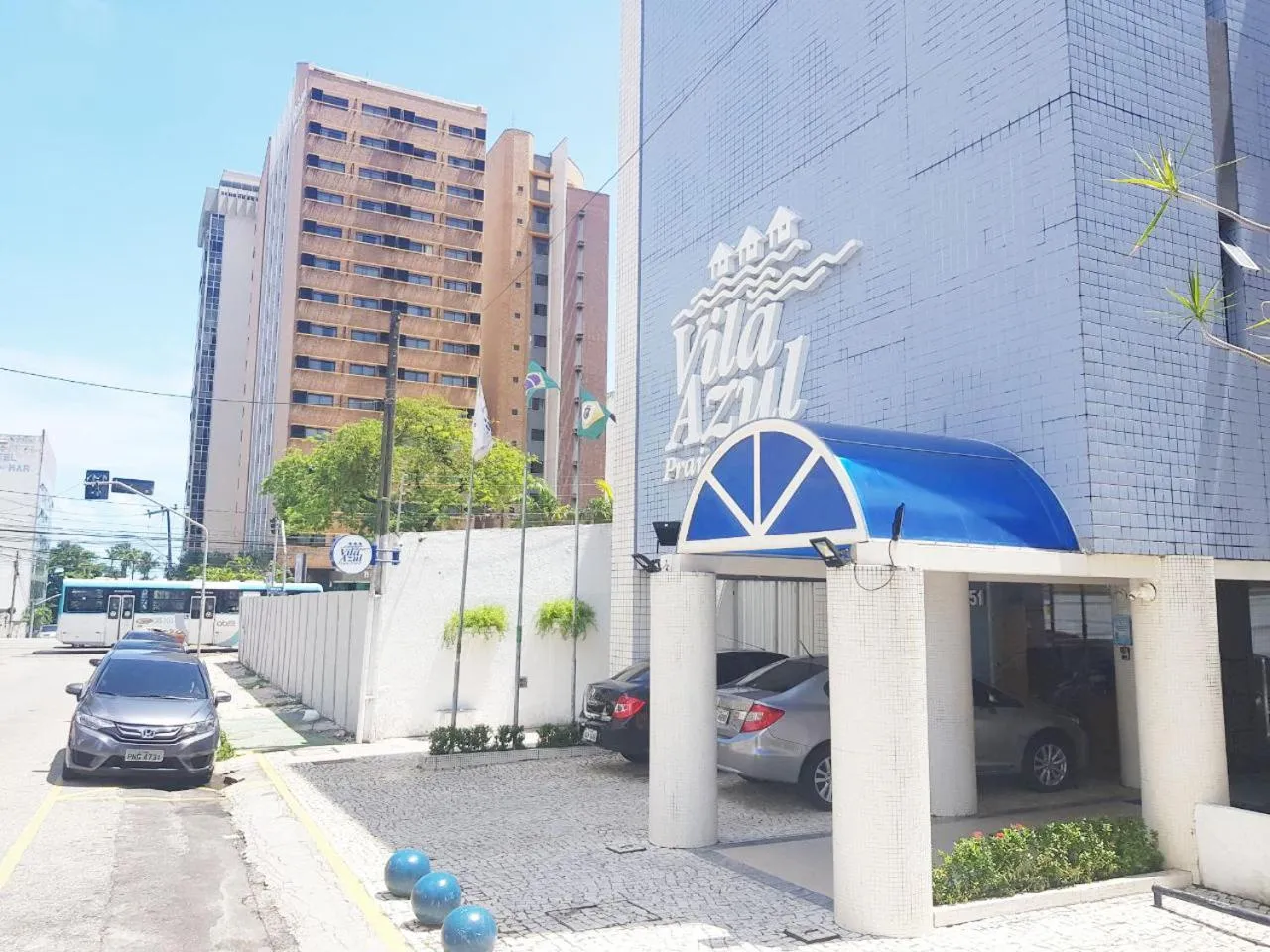 Street view in Vila Azul Praia Hotel