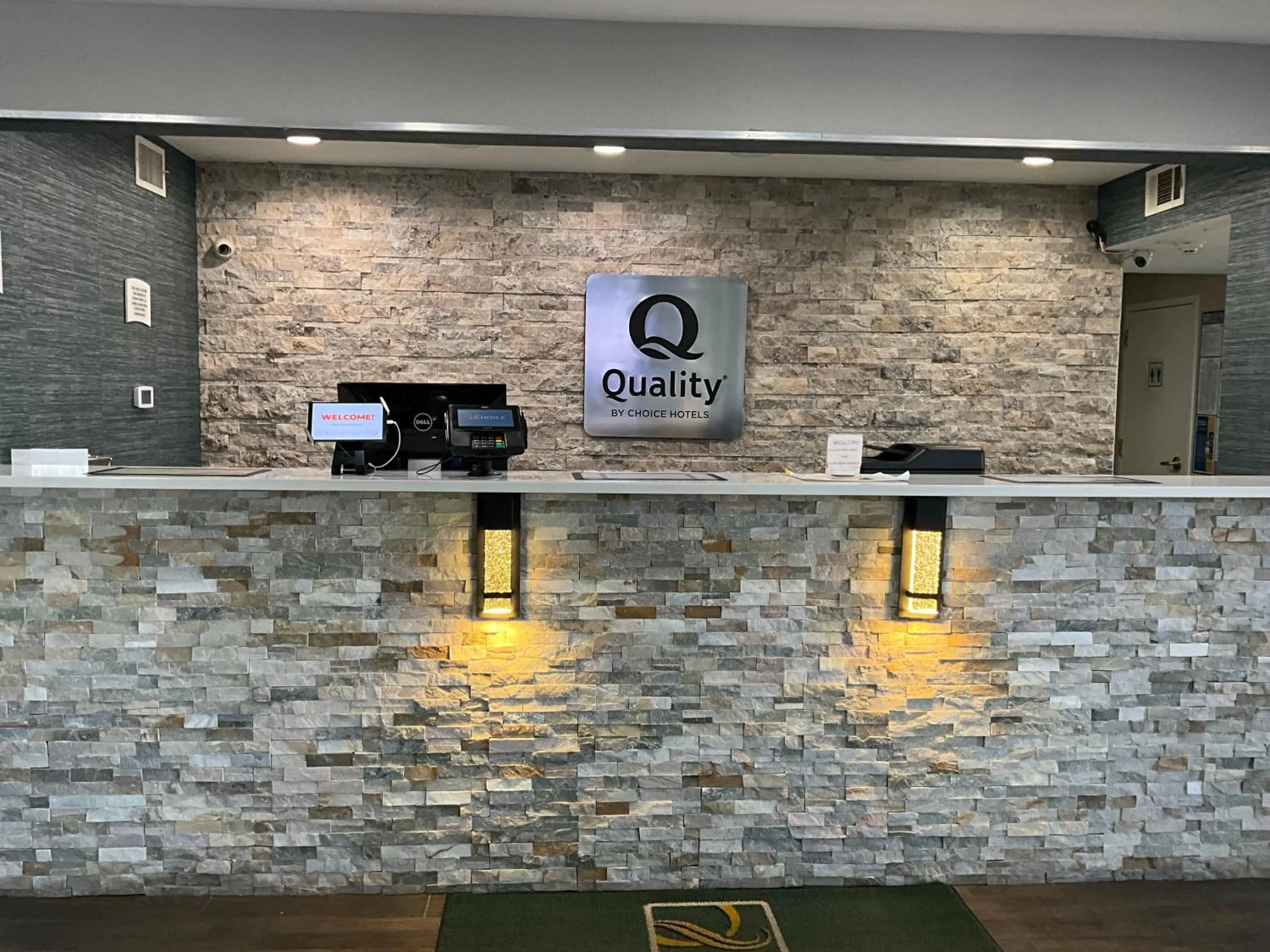 Lobby or reception in Quality Inn Jacksonville near Little Rock Air Force Base