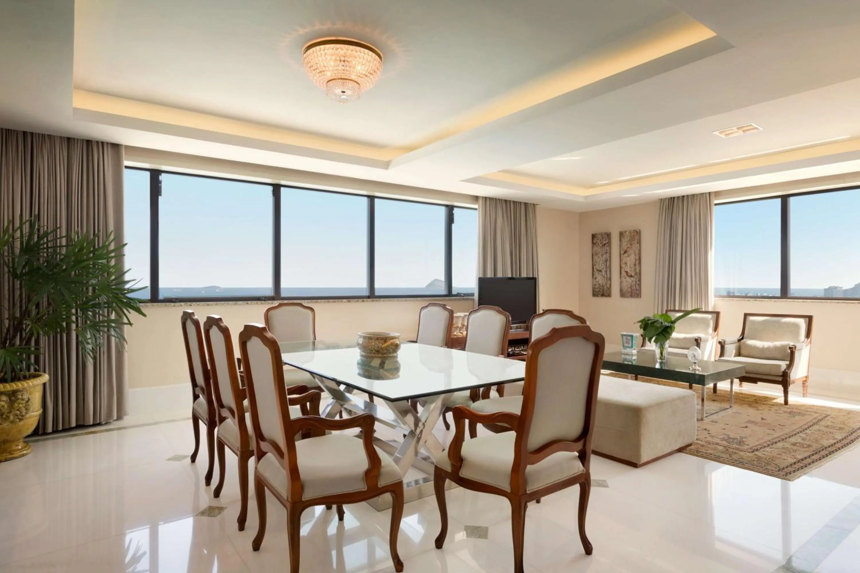 Living room in Hilton Copacabana Rio de Janeiro