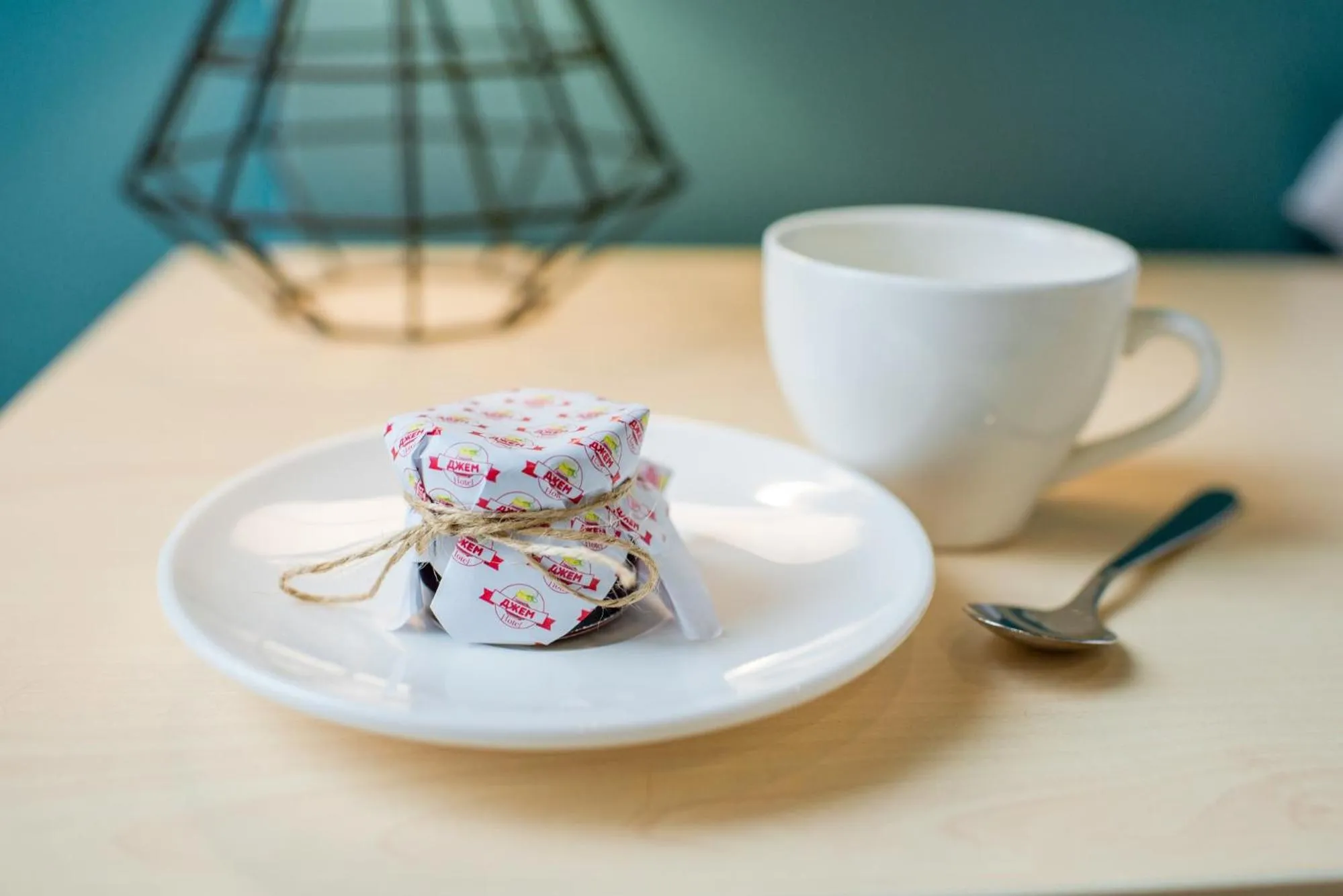 Decorative detail in Jam Hotel Hnatyuka