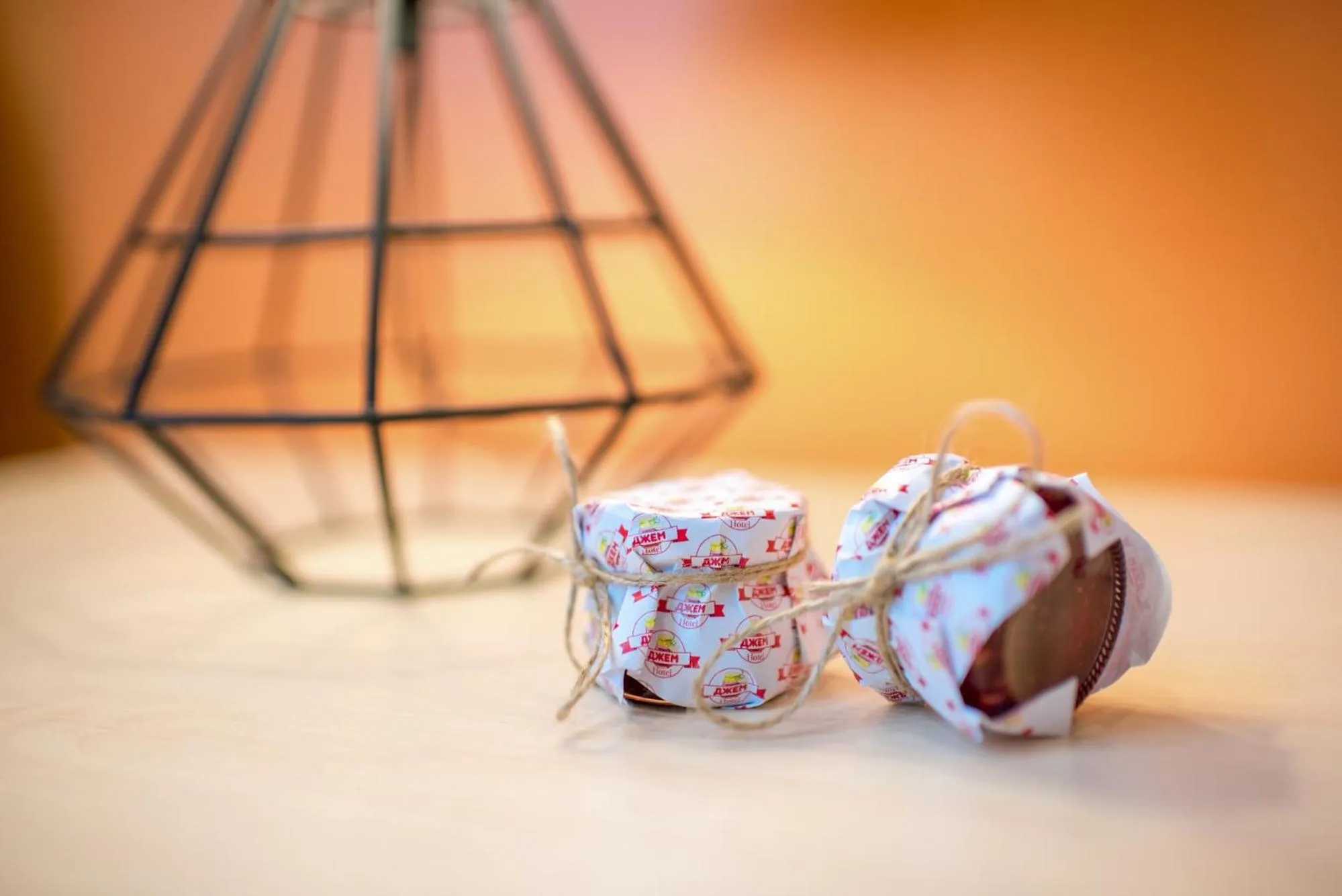 Decorative detail in Jam Hotel Hnatyuka