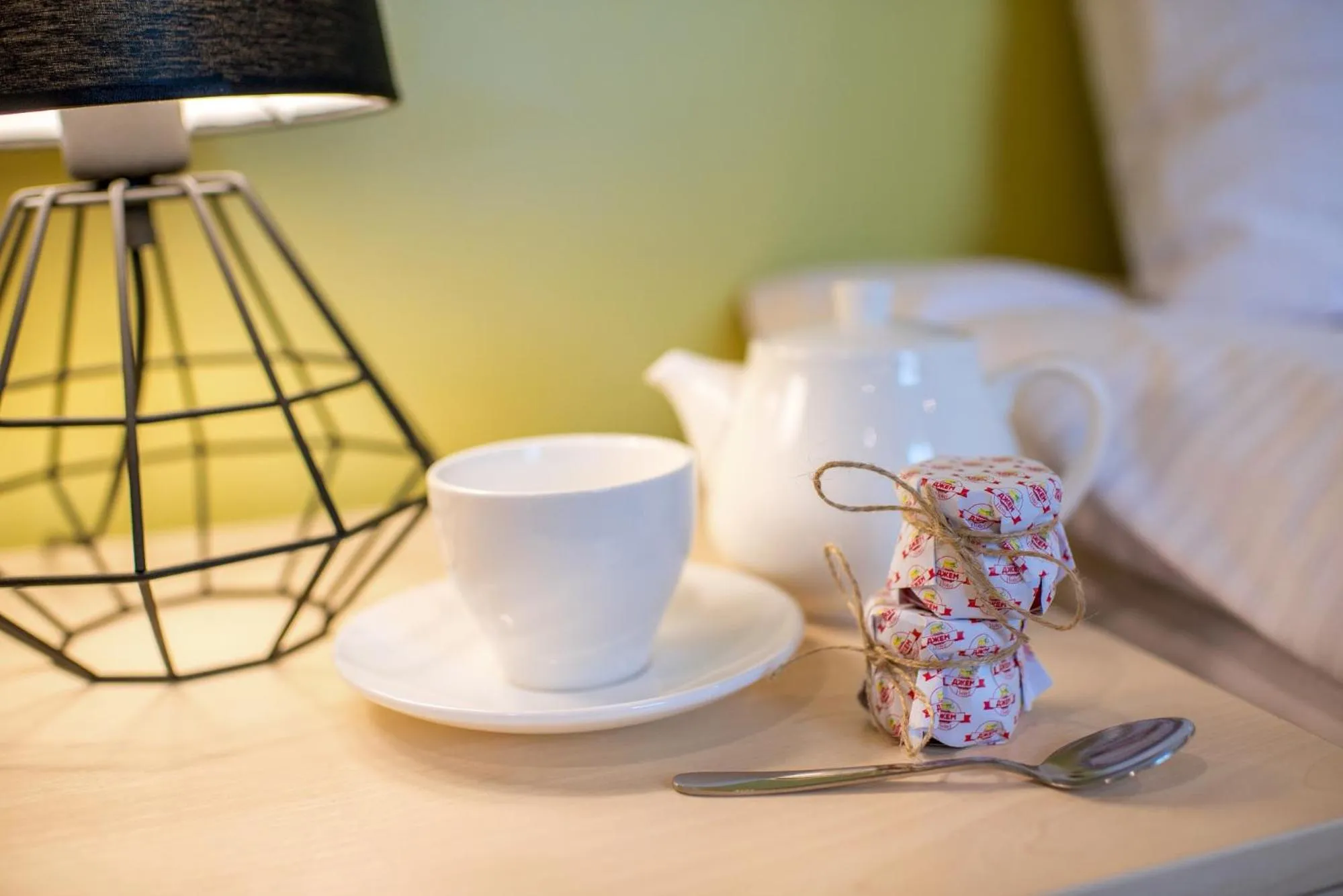 Photo of the whole room, Bed in Jam Hotel Hnatyuka