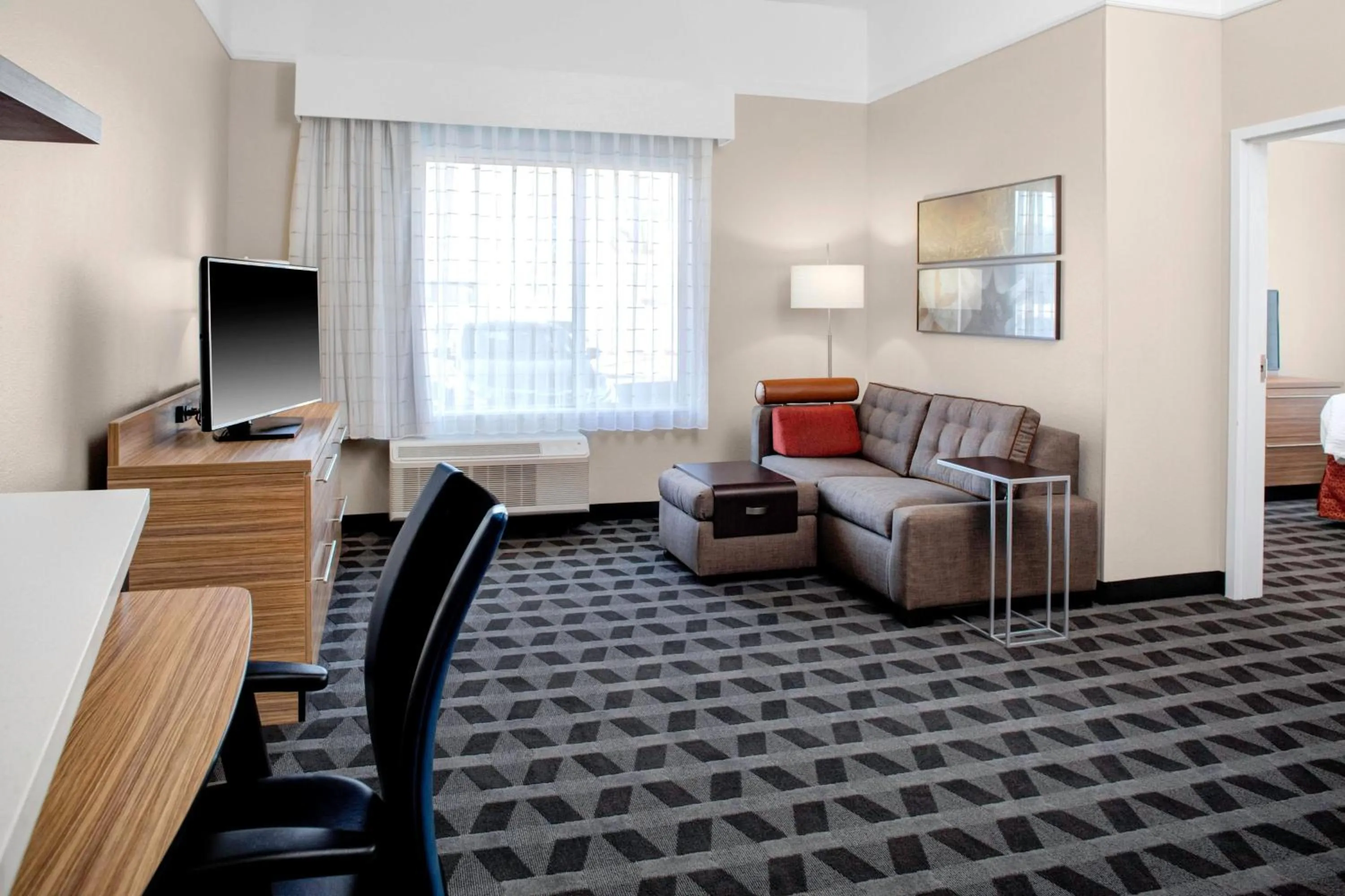 Living room in TownePlace Suites by Marriott Albany