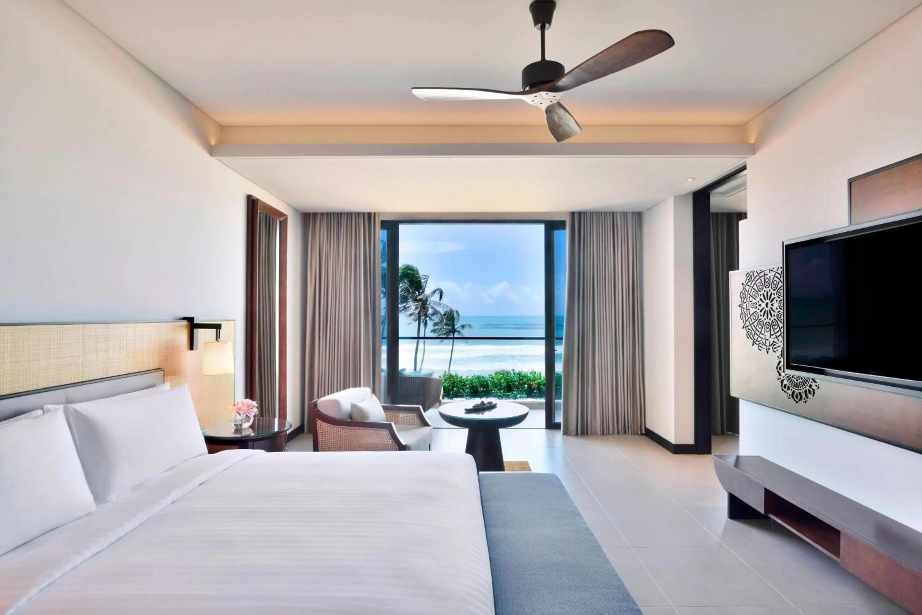 Living room, Bed in Weligama Bay Marriott Resort & Spa