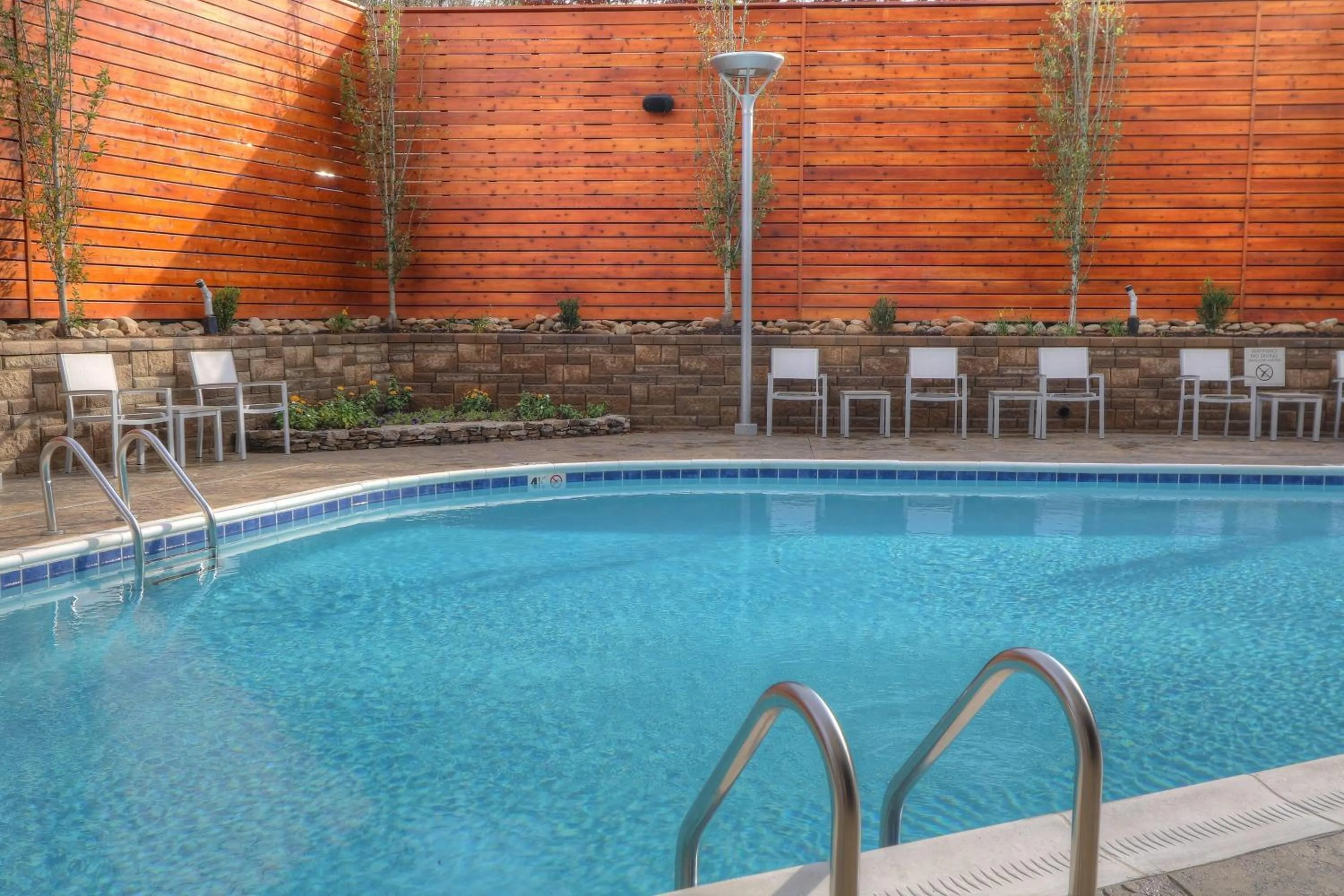 Swimming pool in Fairfield Inn & Suites by Marriott Gatlinburg Downtown