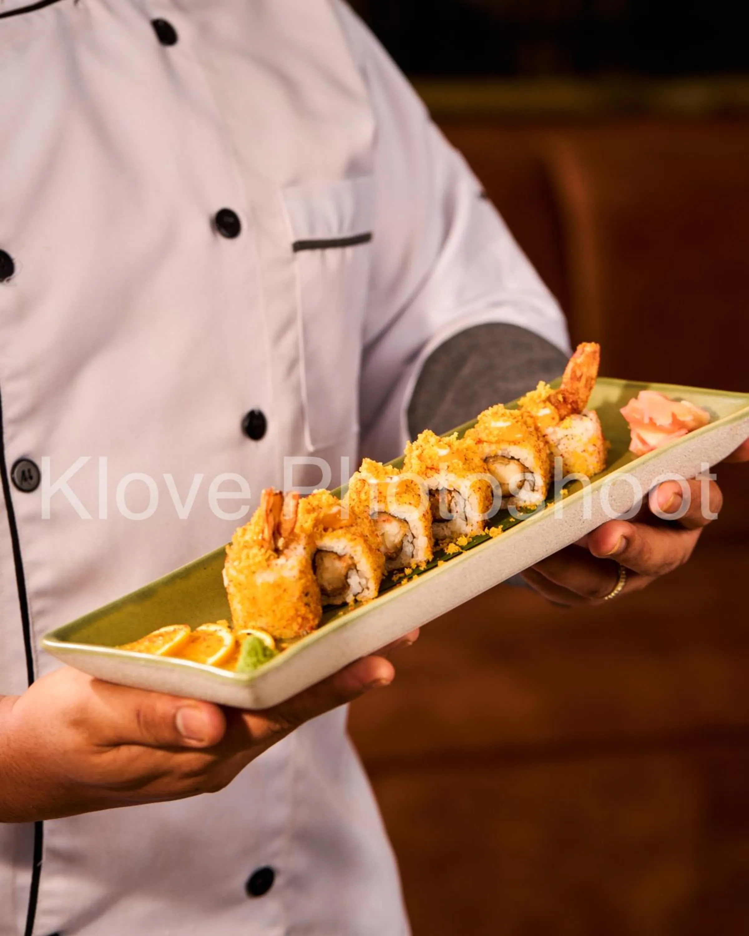 Food in Yogi Executive, Navi Mumbai