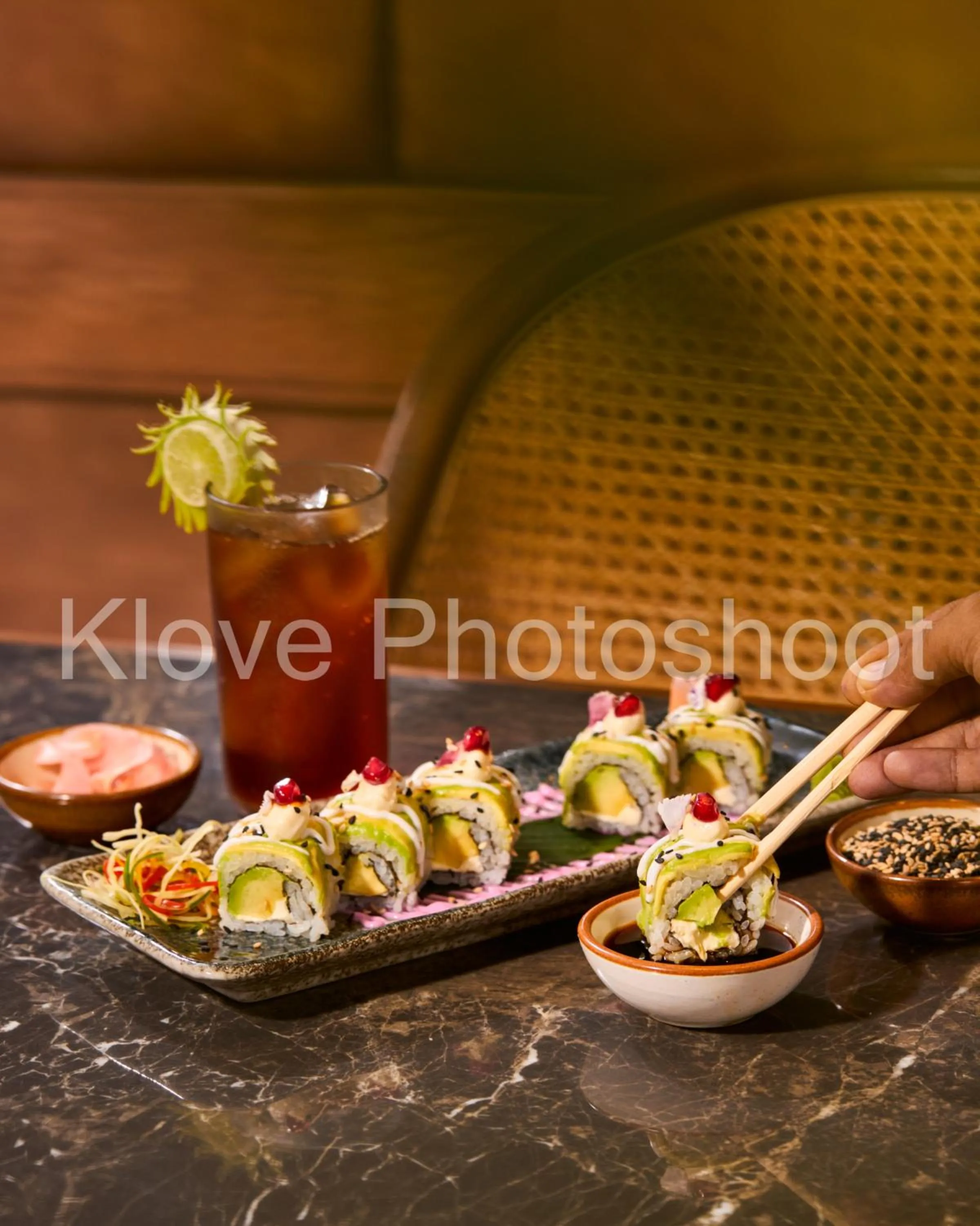 Food in Yogi Executive, Navi Mumbai