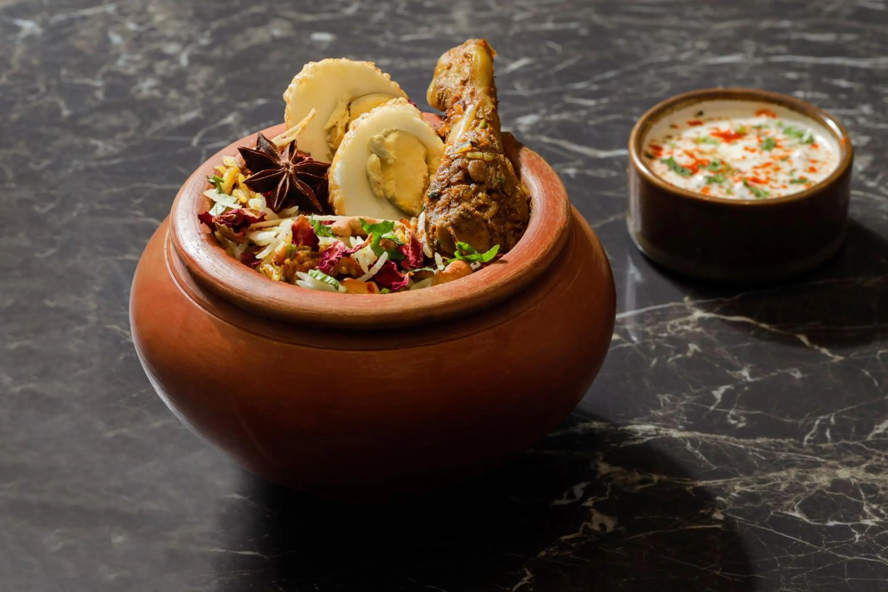 Food in Yogi Executive, Navi Mumbai