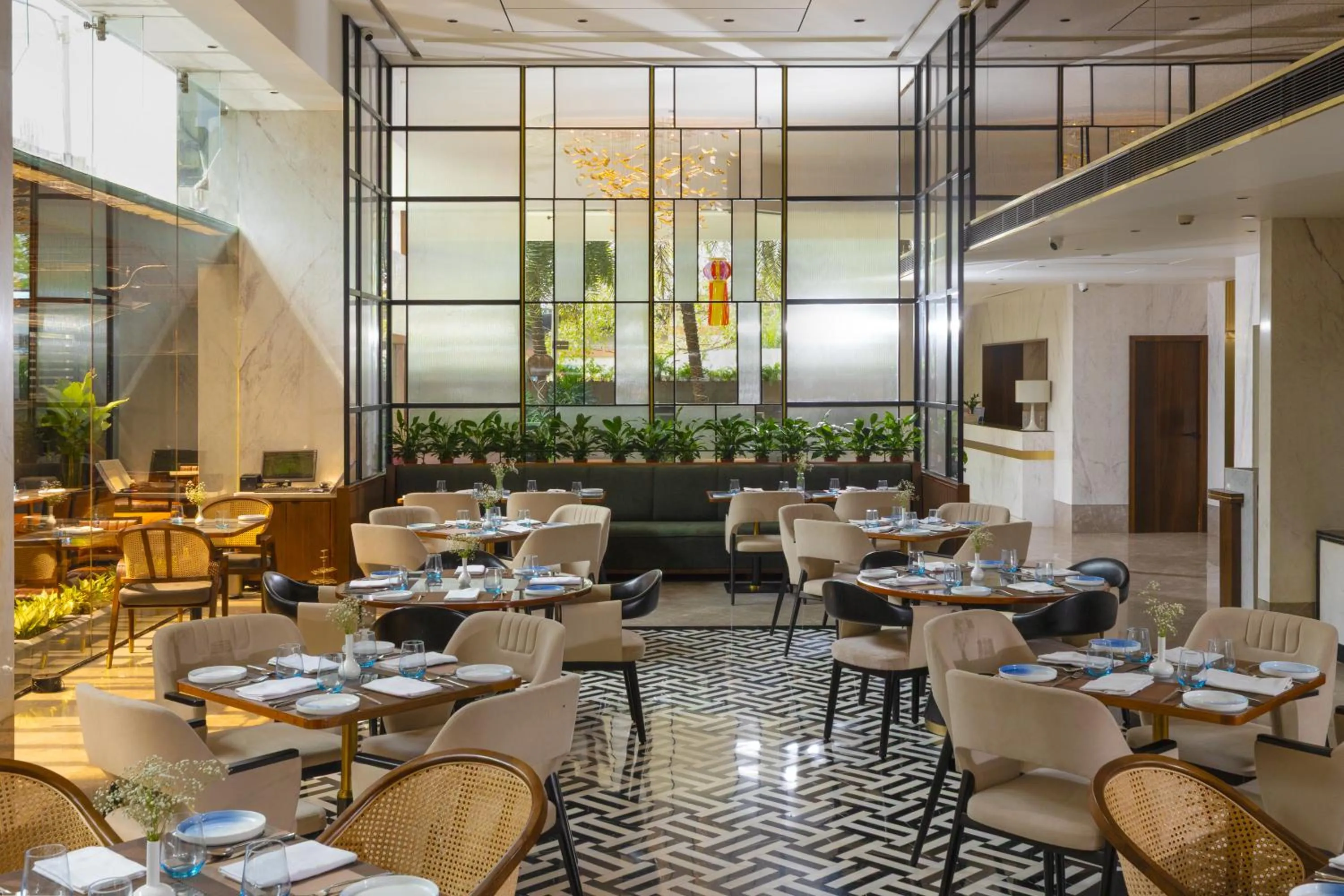 Restaurant/places to eat in Yogi Executive, Navi Mumbai