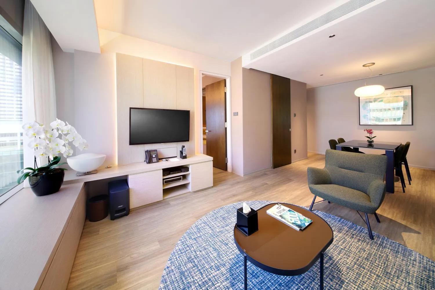 Living room in Pan Pacific Serviced Suites Orchard, Singapore