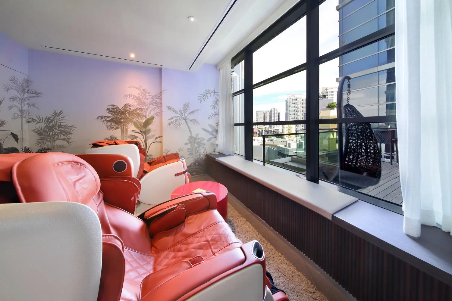 Massage in Pan Pacific Serviced Suites Orchard, Singapore