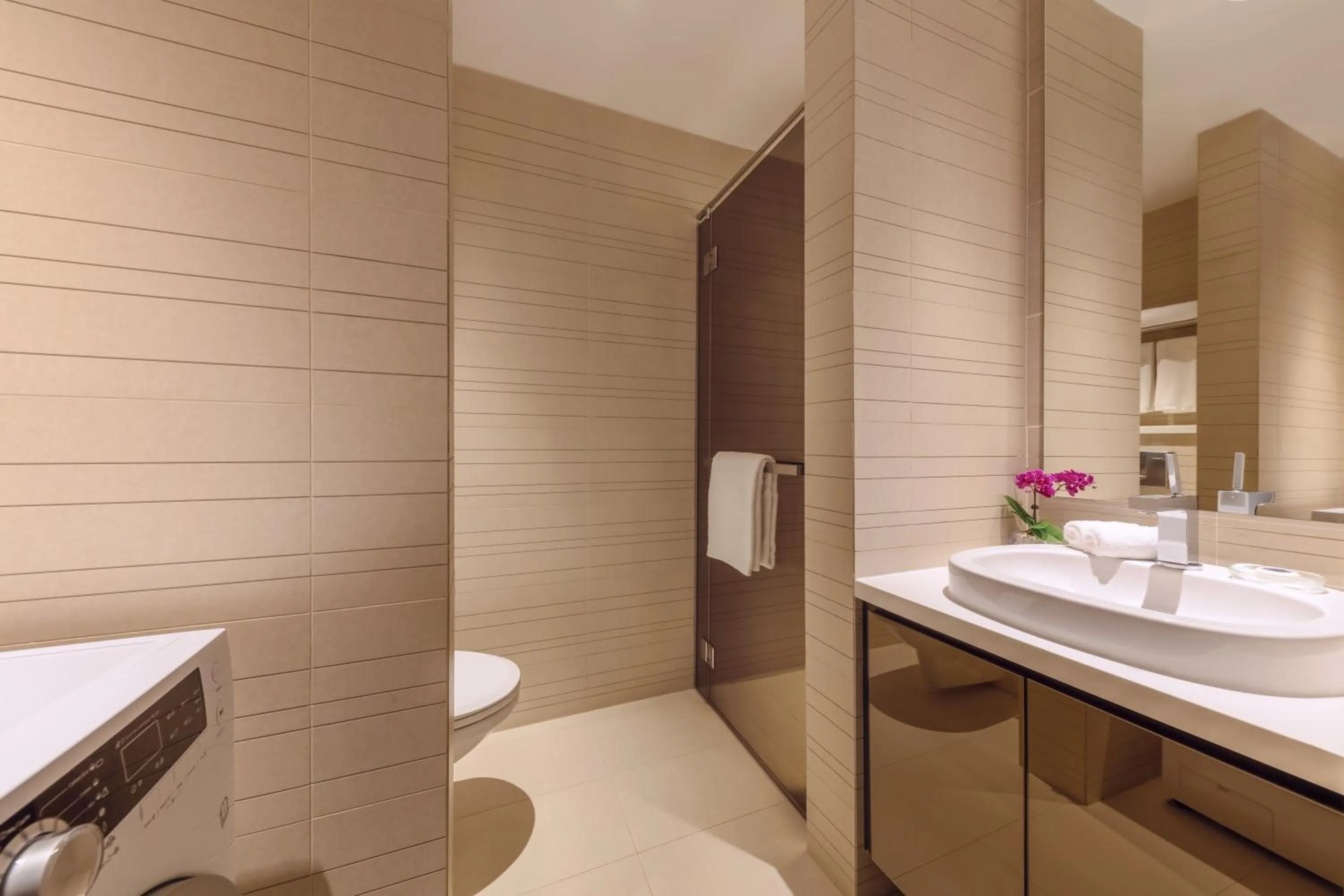 Bathroom in Pan Pacific Serviced Suites Orchard, Singapore