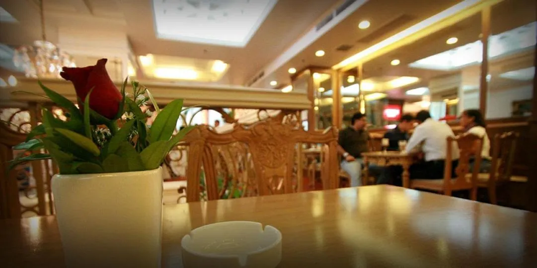 Restaurant/places to eat in Networld Hotel Spa and Casino