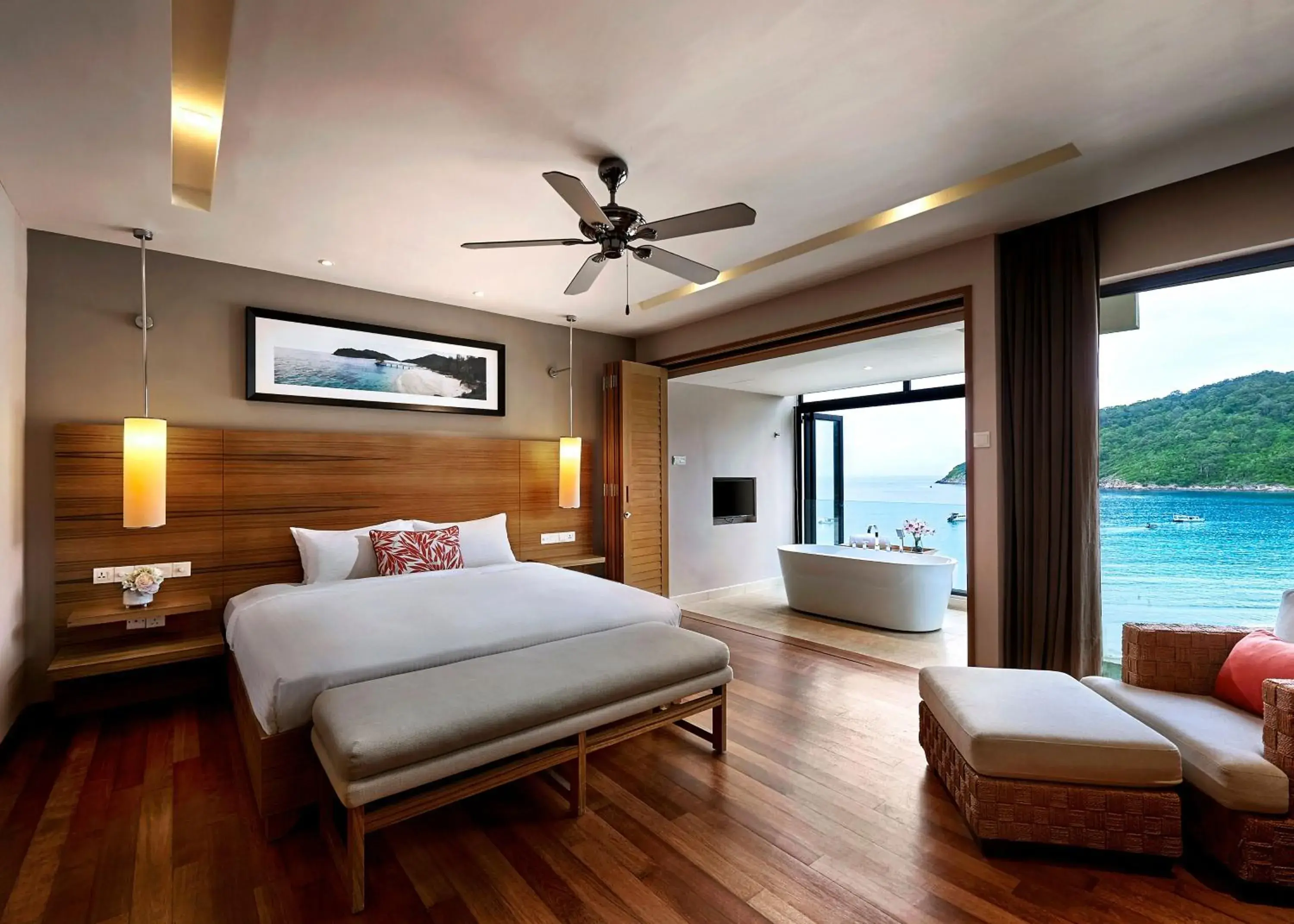 Cliff Bay Suite in The Taaras Beach & Spa Resort Cliff Bay Suite in The Taaras Beach & Spa Resort