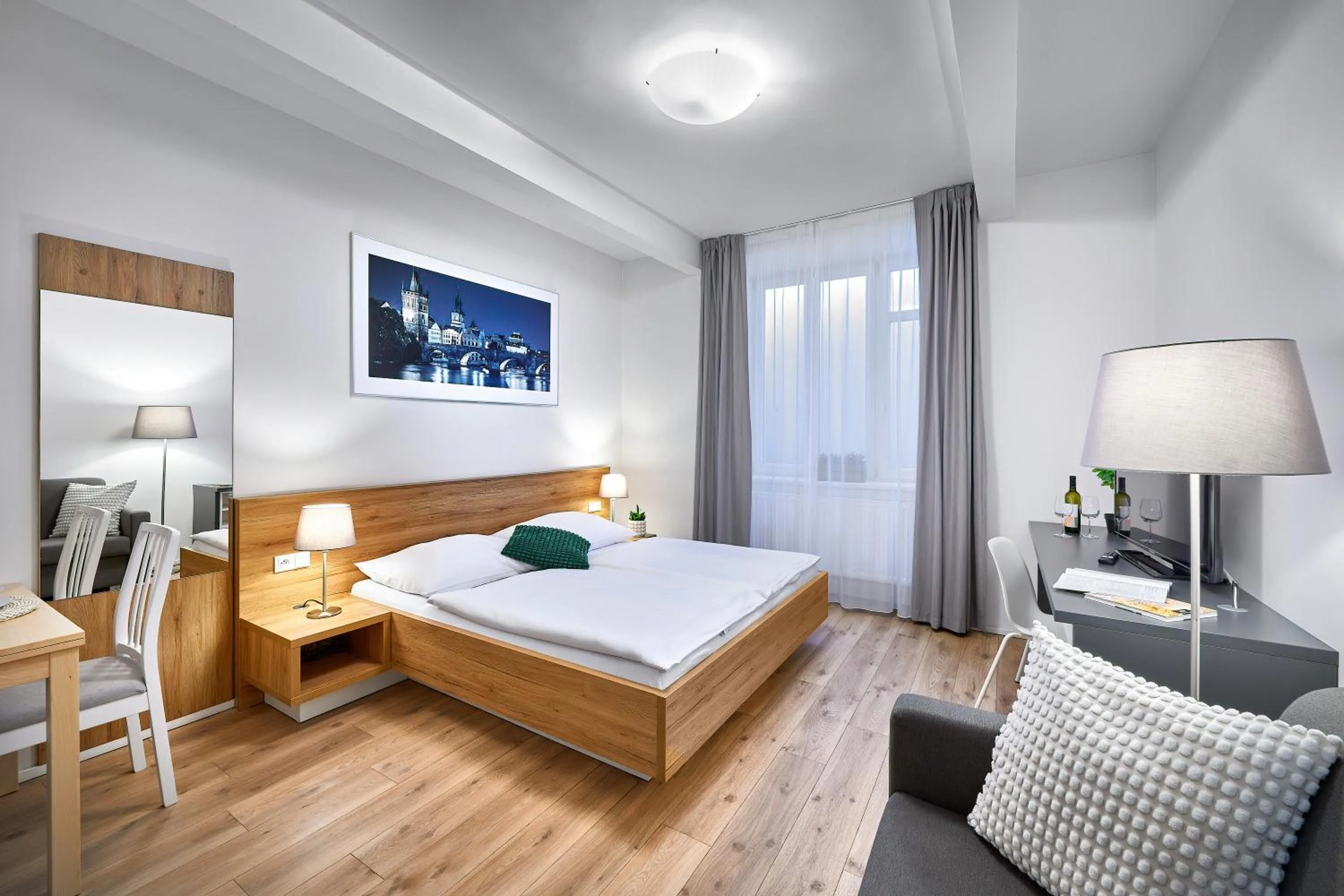 Bed in DownTown Suites Belohorska