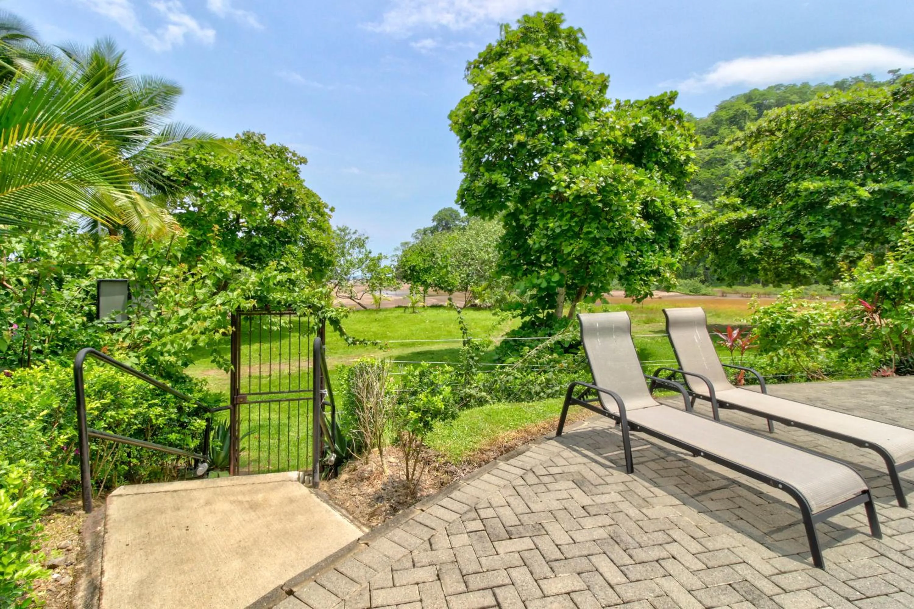 Breakwater Point 602