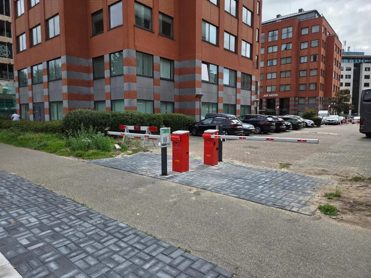 Joy Hotel