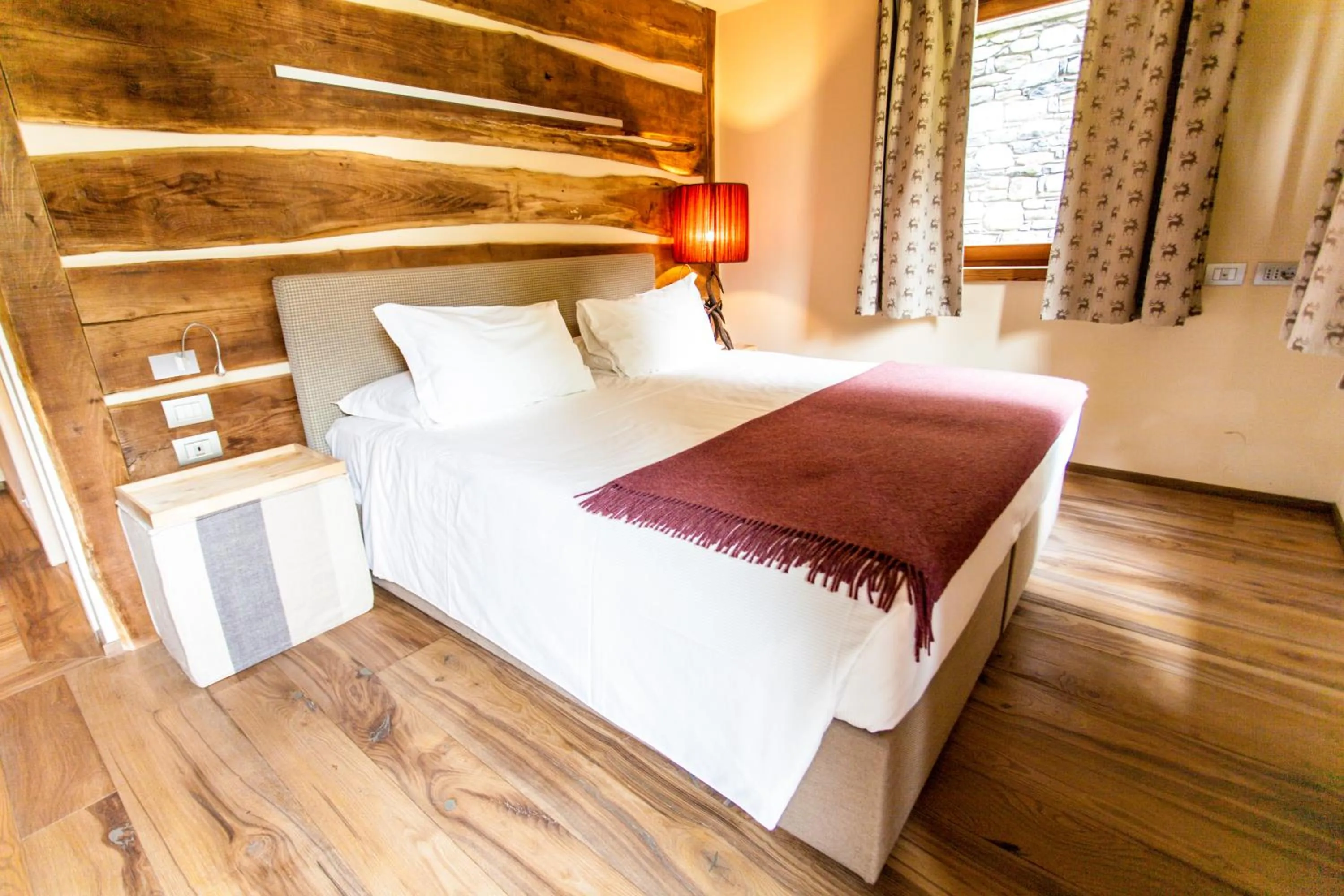 Bedroom, Bed in Chalet Eden Eco Hotel, Restaurant & Wellness