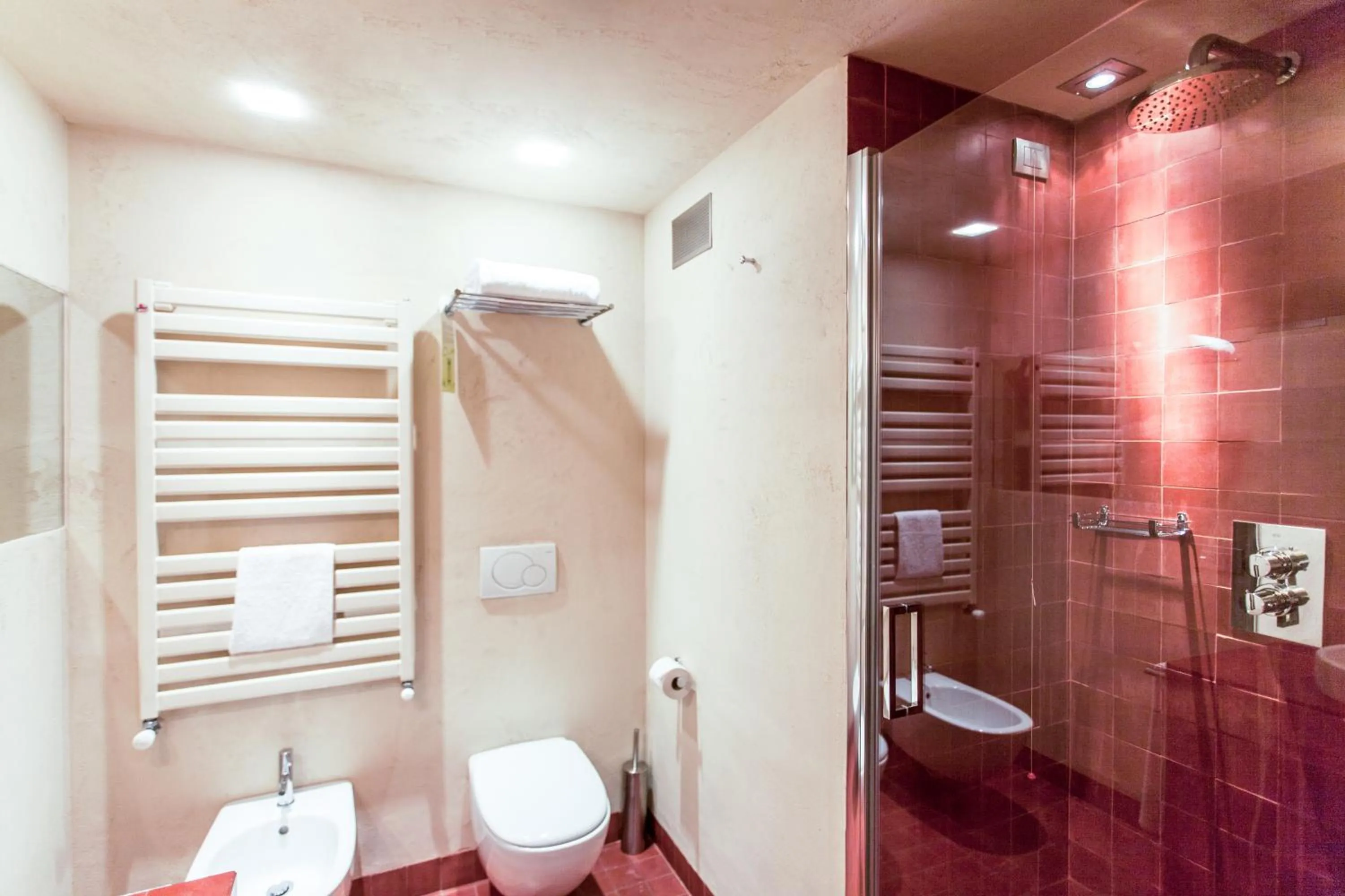 Bathroom in Chalet Eden Eco Hotel, Restaurant & Wellness