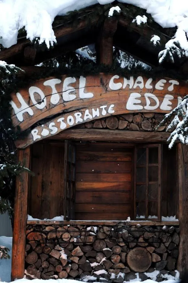 Facade/entrance in Chalet Eden Eco Hotel, Restaurant & Wellness