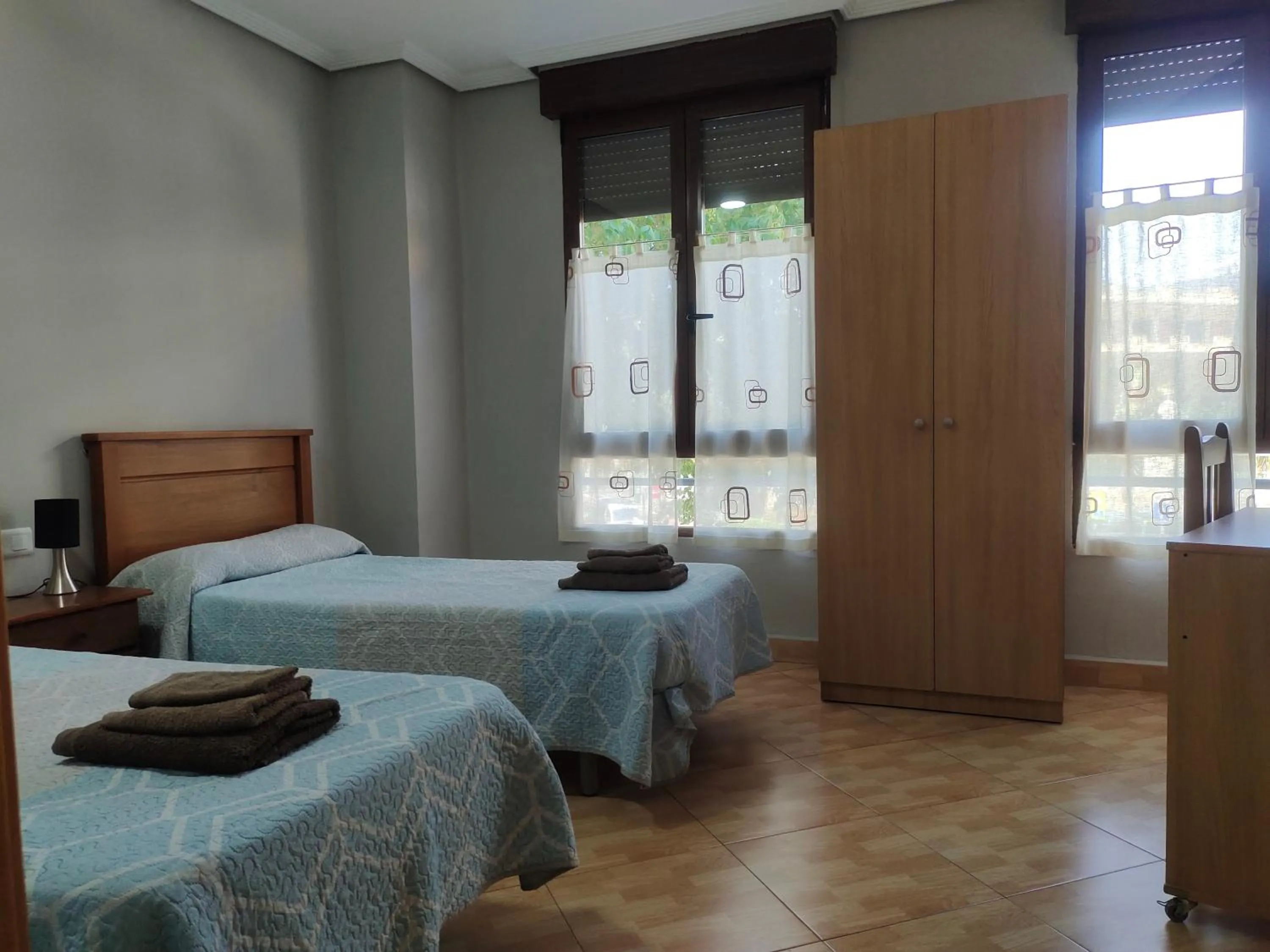 Hostal Abastos