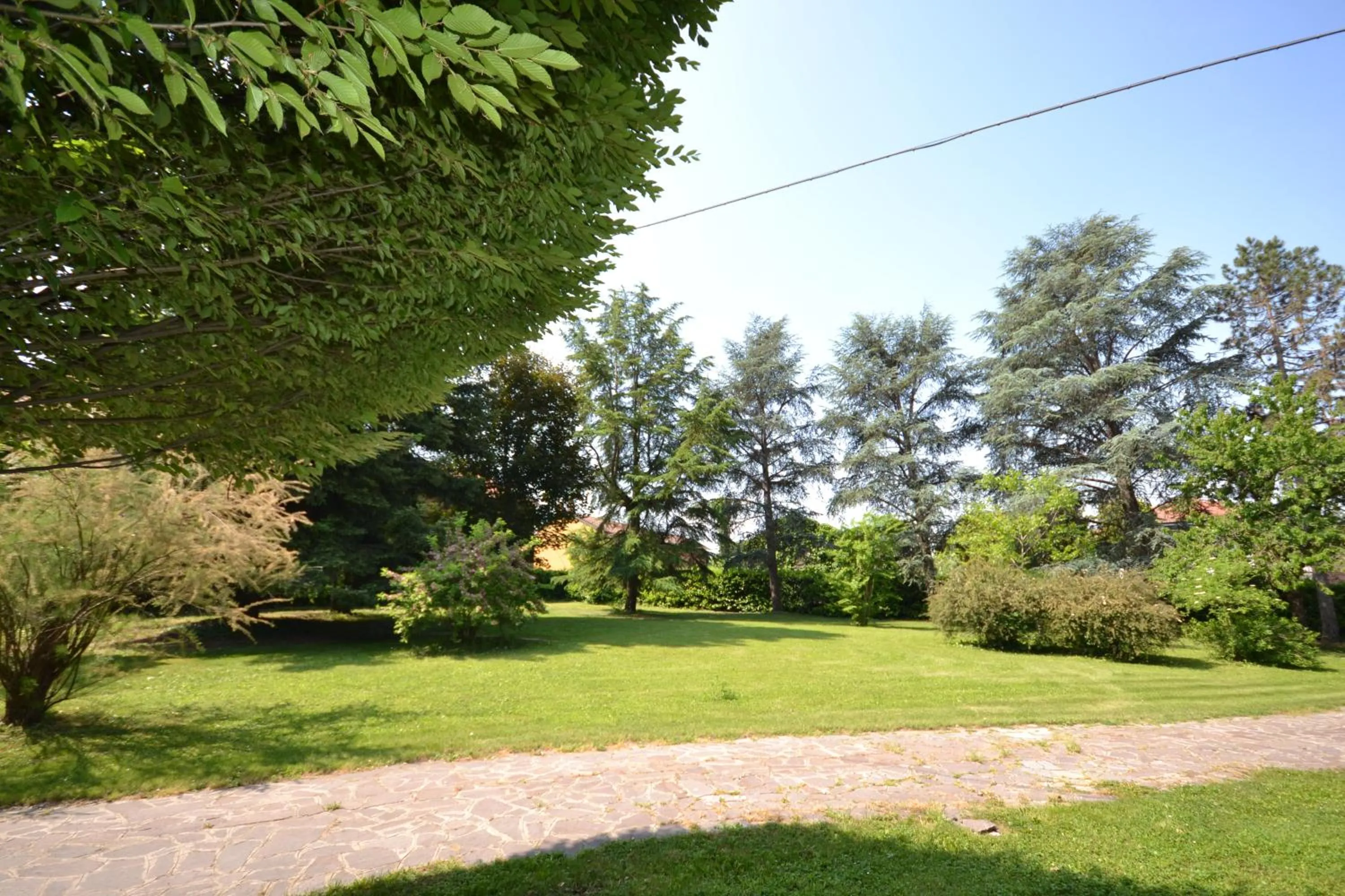 Garden in Bed & Breakfast OttoQuadri