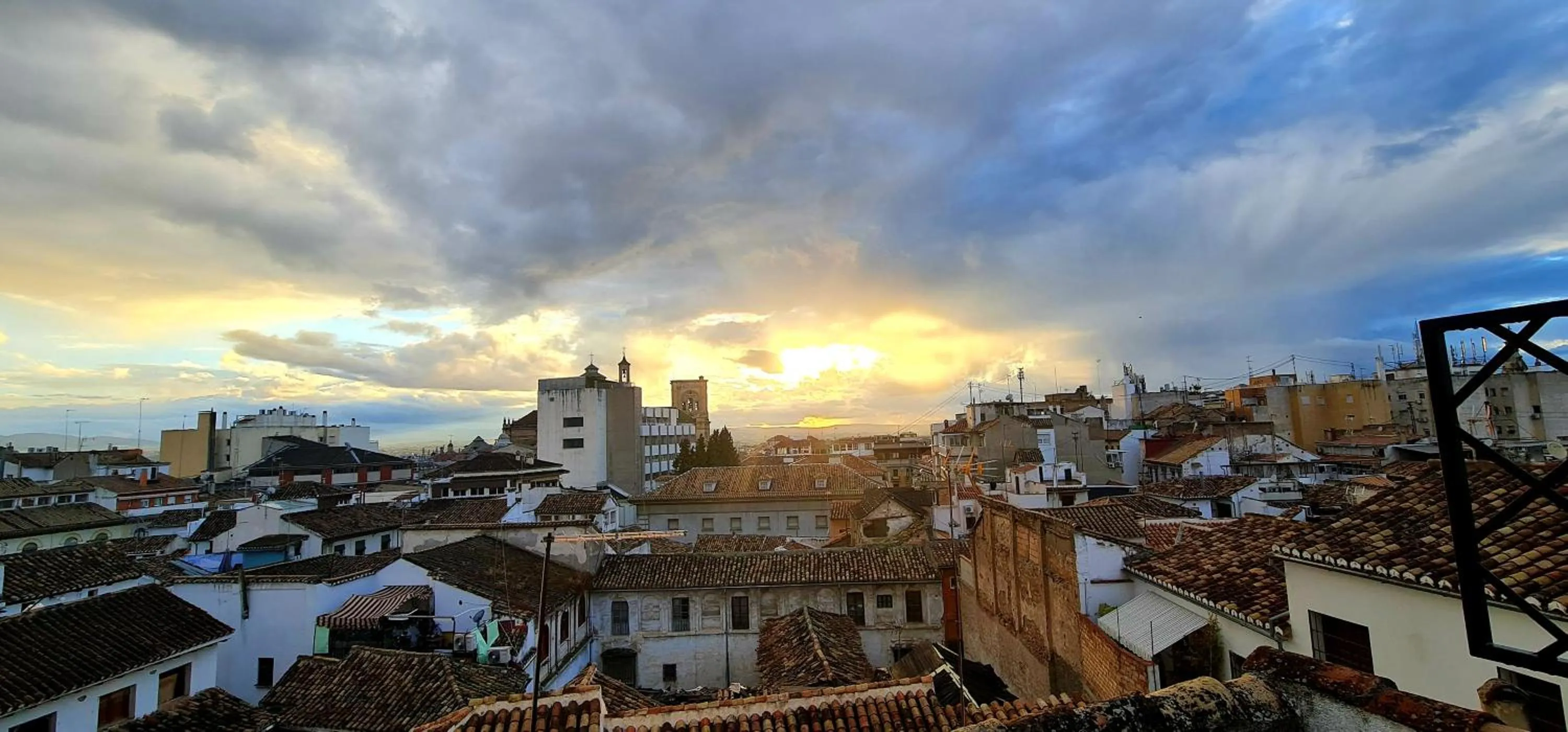 Balcony/Terrace in Oasis Backpackers' Hostel Granada