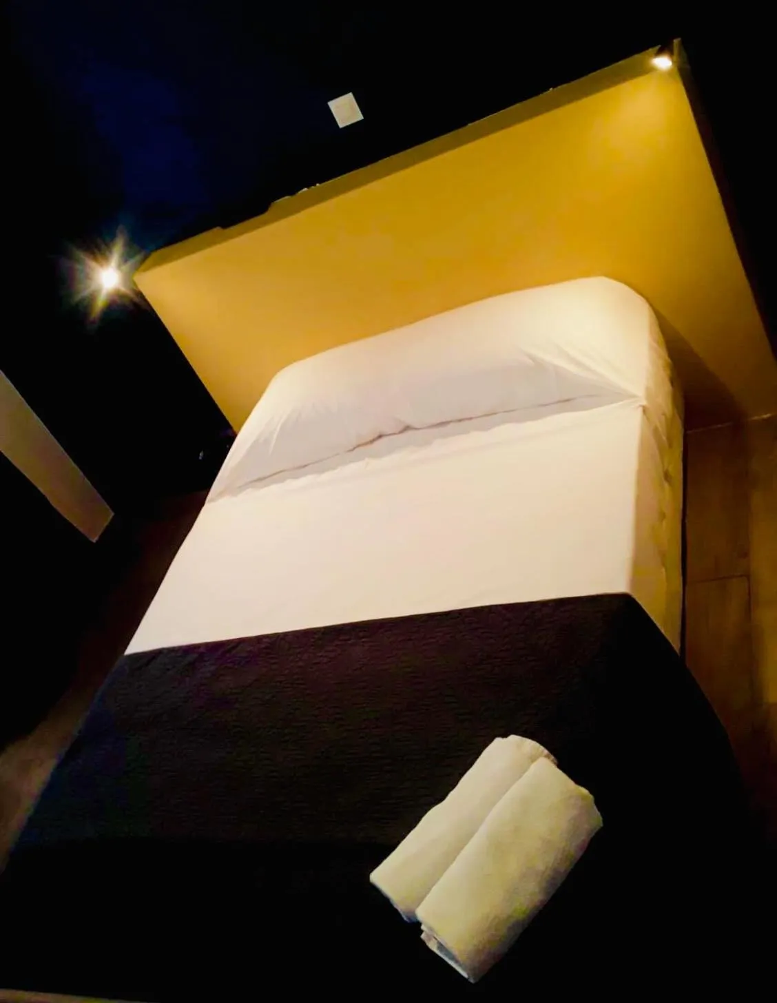 Bed in Hôtel Résidence De Bruxelles