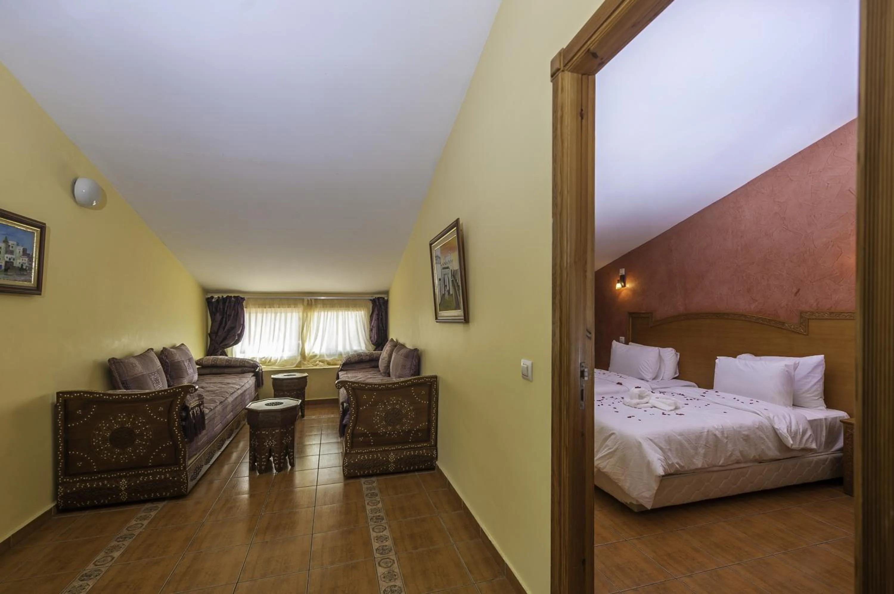 Bedroom, Bed in Hotel Dar Eddaya