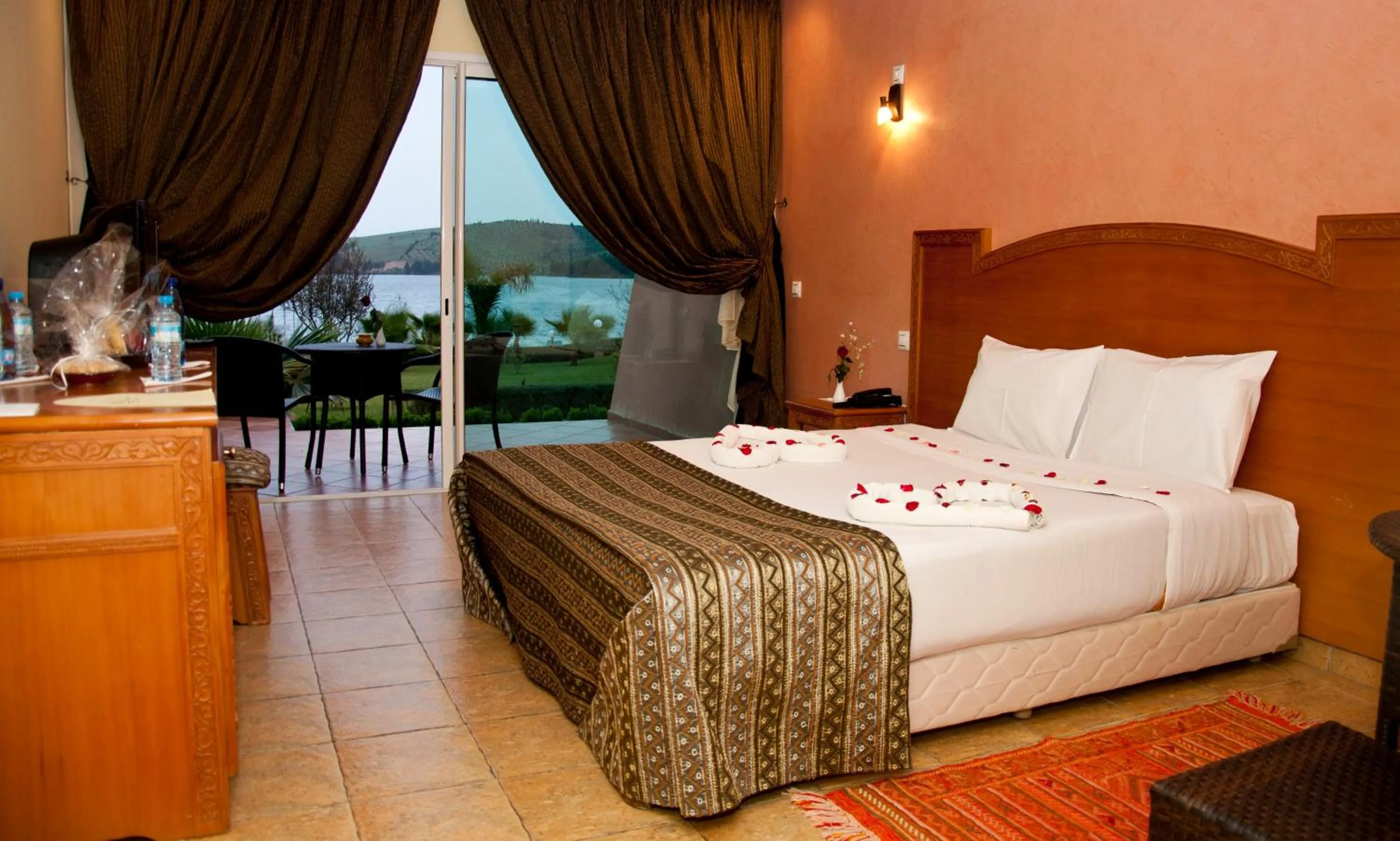 Bed in Hotel Dar Eddaya