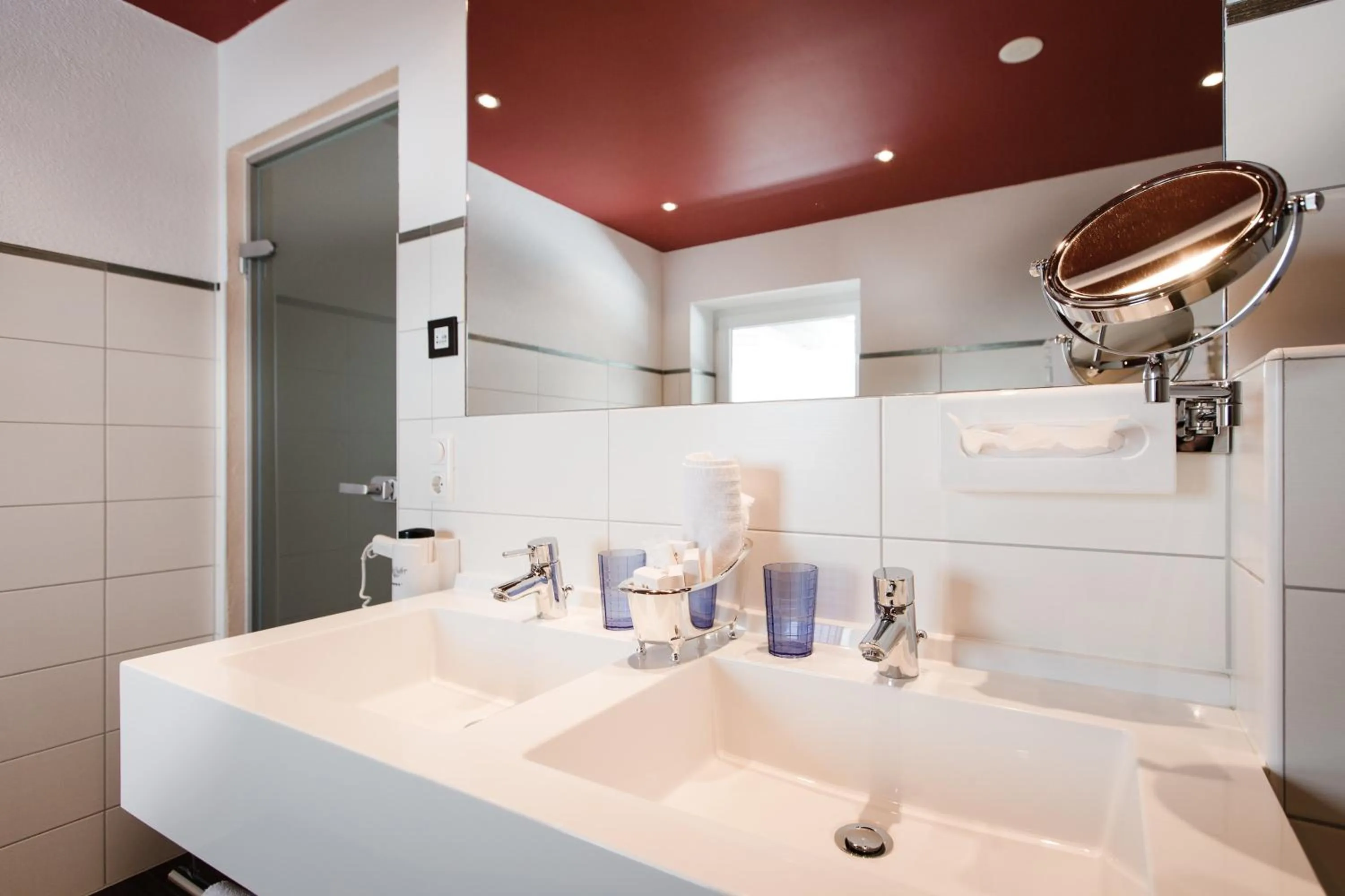 Bathroom in Aparthotel Dorfplatzl Garni Apartments & B&B