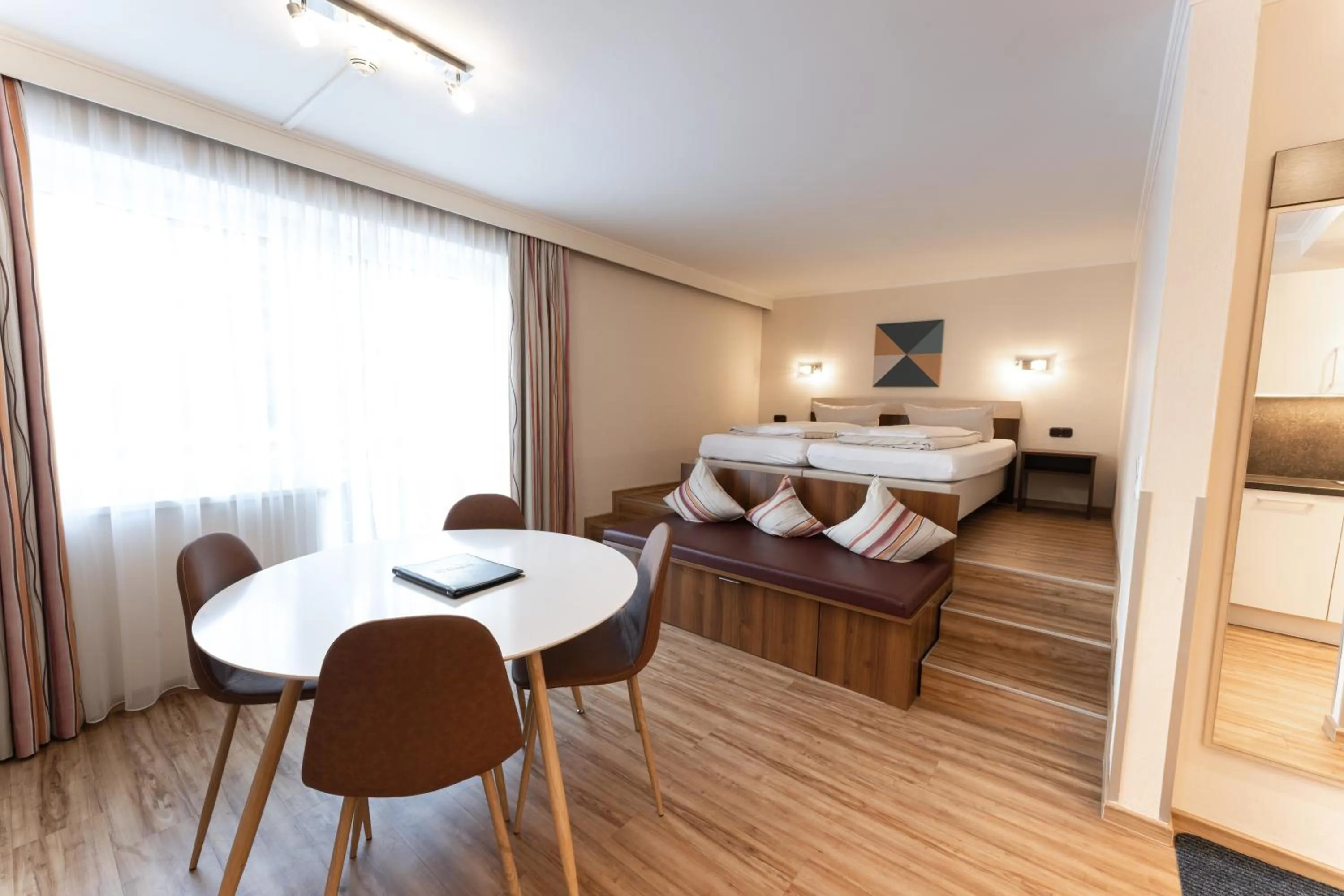 Bed in Aparthotel Dorfplatzl Garni Apartments & B&B