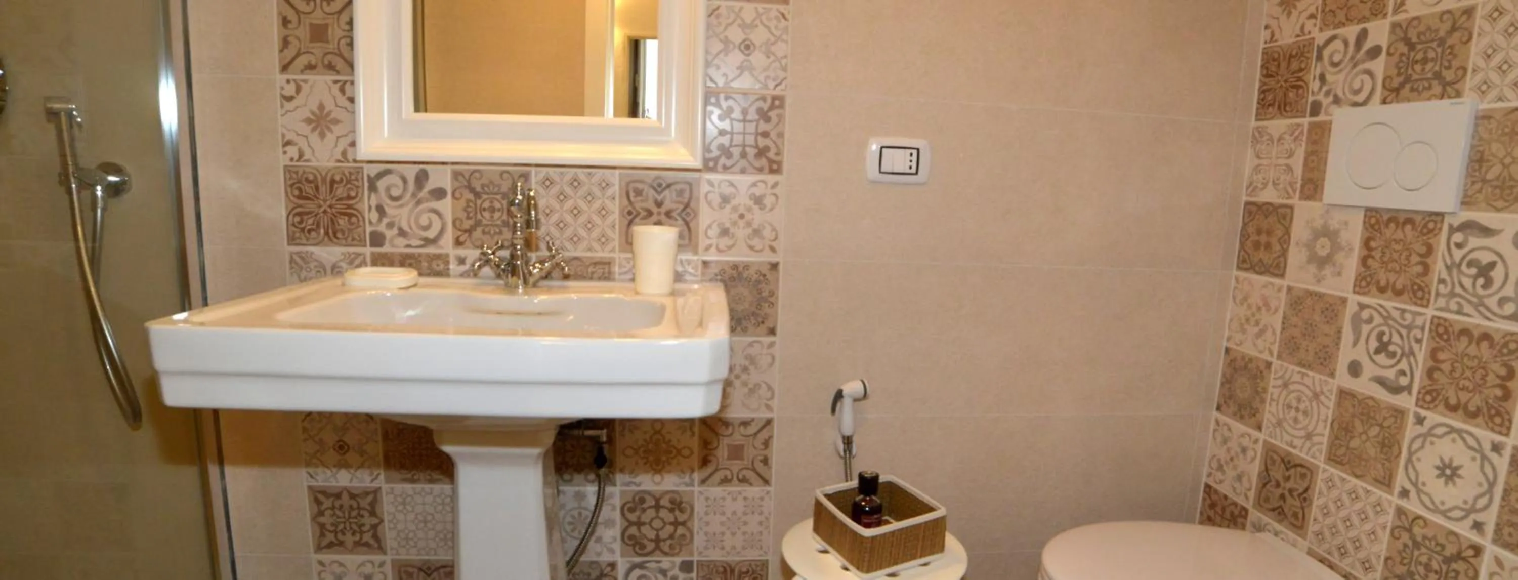 Shower in Casa Baldassarre