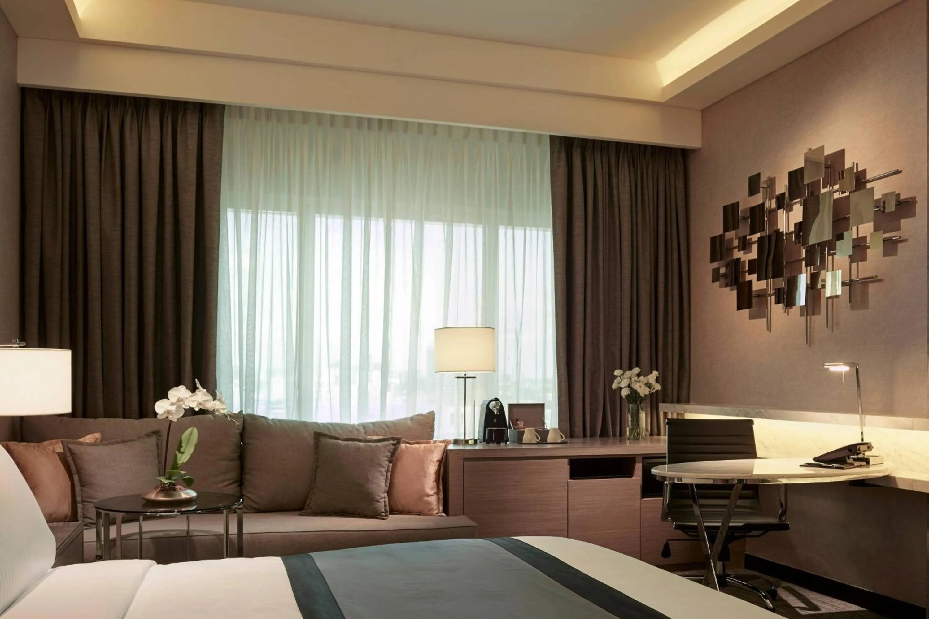 Photo of the whole room, Bed in JW Marriott Kuala Lumpur