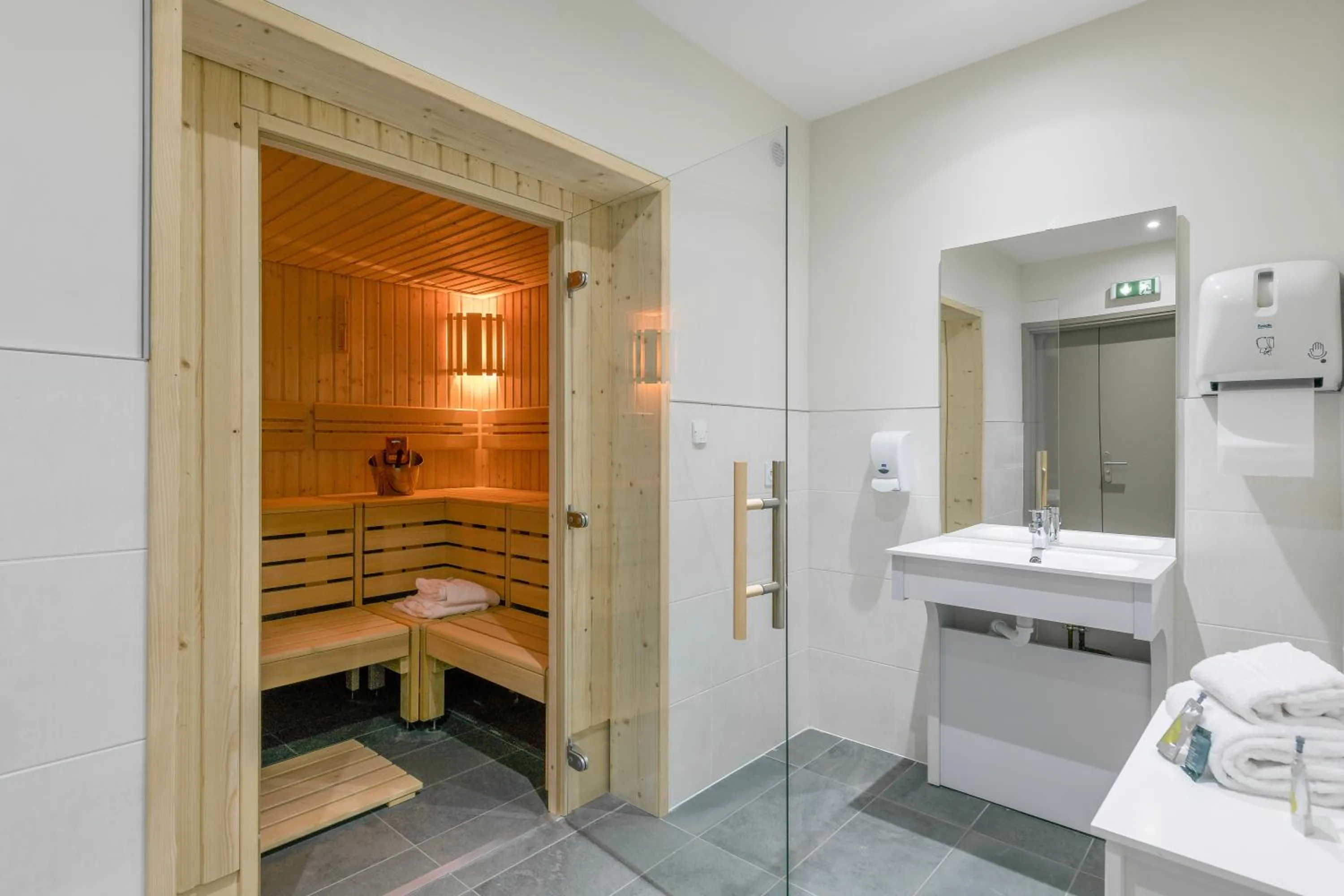 Sauna in All Suites Appart Hôtel - Bordeaux Centre Gare