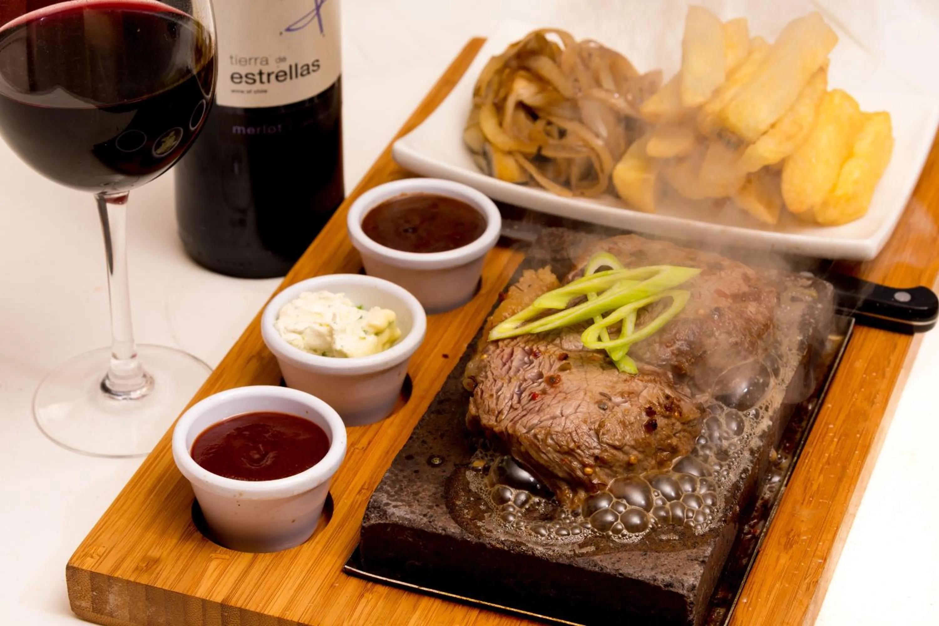 Food in The 'Rafter's Gastropub